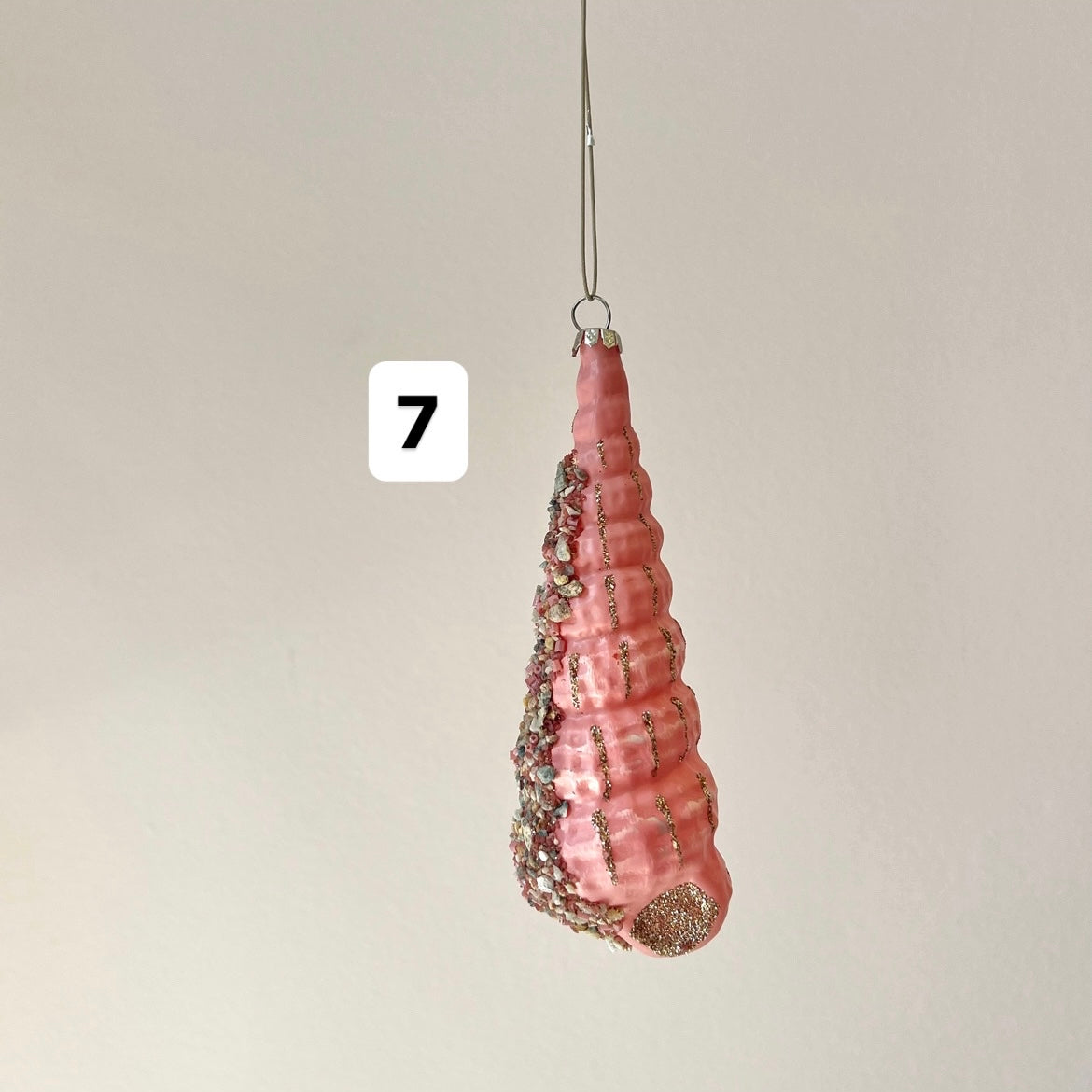 Shell Ornament/item