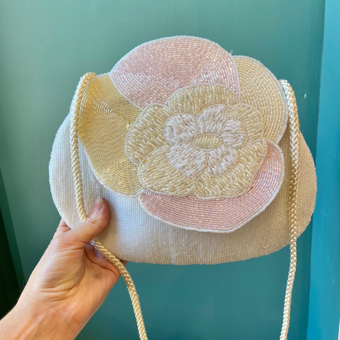 Vintage Beaded Flower Shoulder/Crossbody Bag