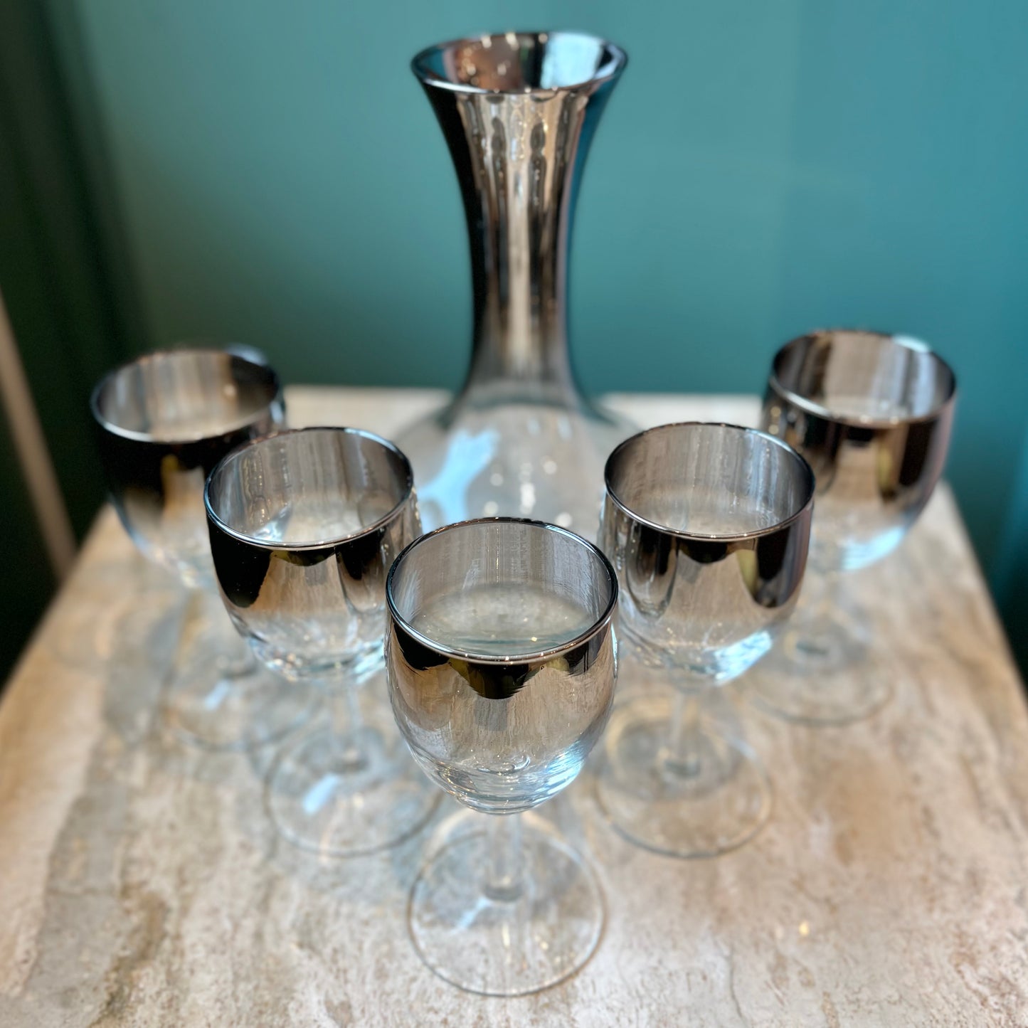 Vintage Dorothy Thorpe Style Glass and Decanter Set