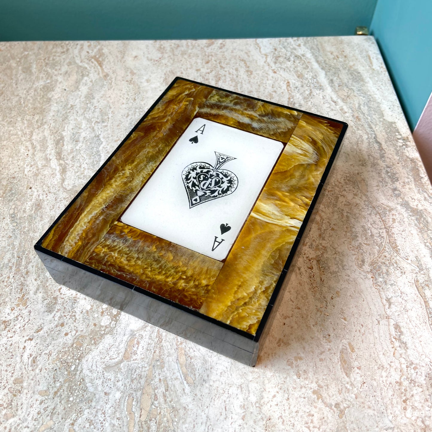 Brown Resin Ace Box with 2 Decks of Cards