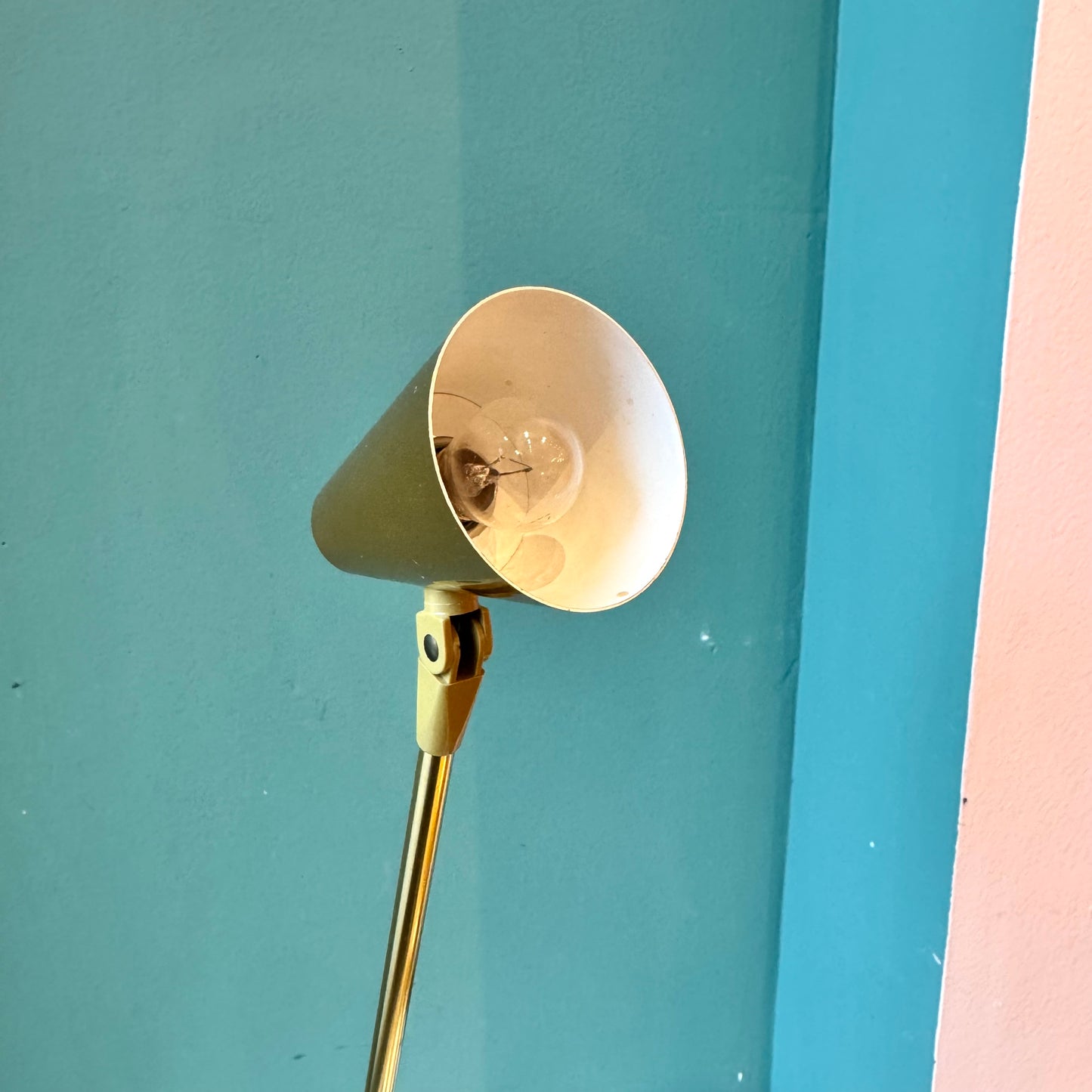 Vintage MCM Adjustable Desk Lamp by Tensor