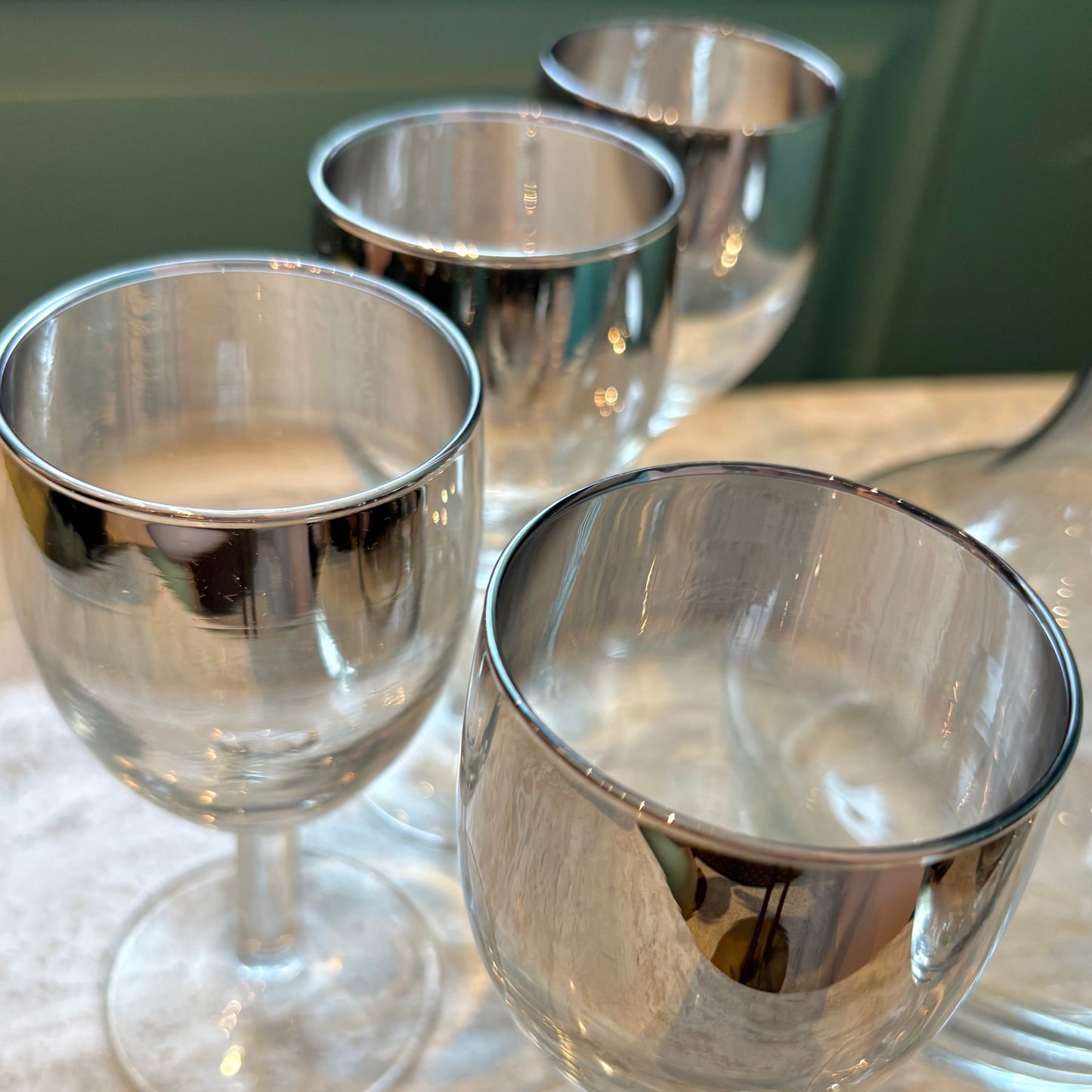 Vintage Dorothy Thorpe Style Glass and Decanter Set