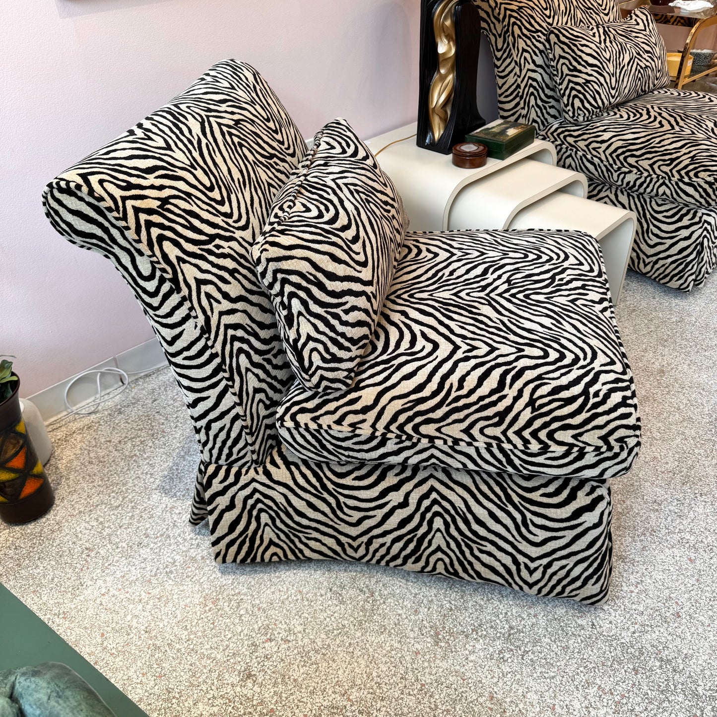 Vintage Velvet Tiger Slipper Chair