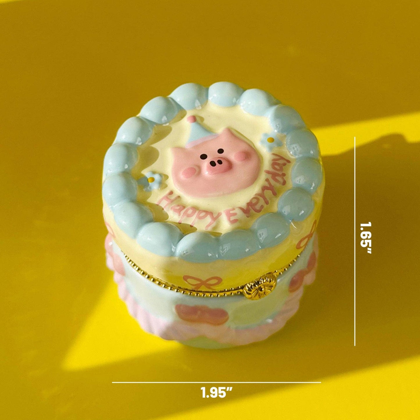 Pig "Happy Everyday" Cake Trinket Box