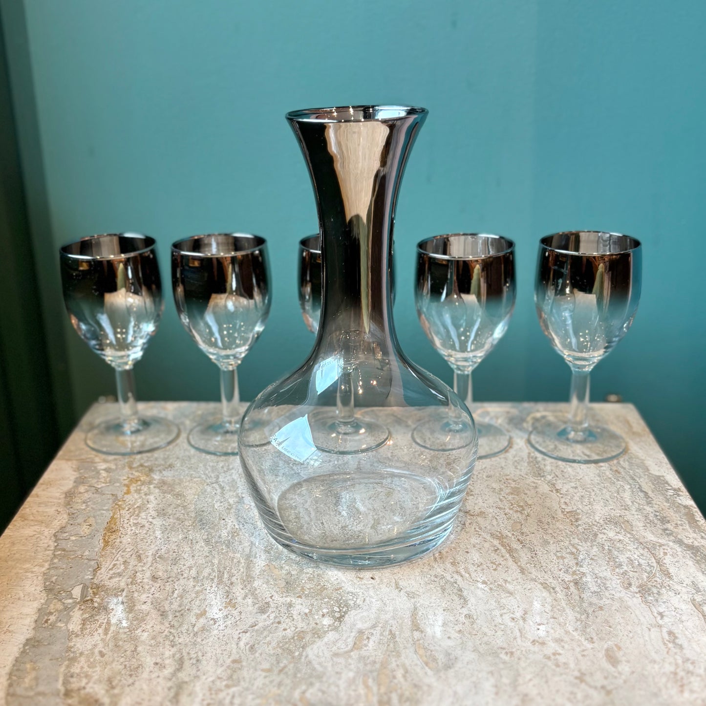 Vintage Dorothy Thorpe Style Glass and Decanter Set