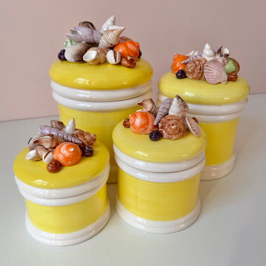 Vintage Set of 4 Seymour Mann Yellow Ceramic Shell Canisters (as is)