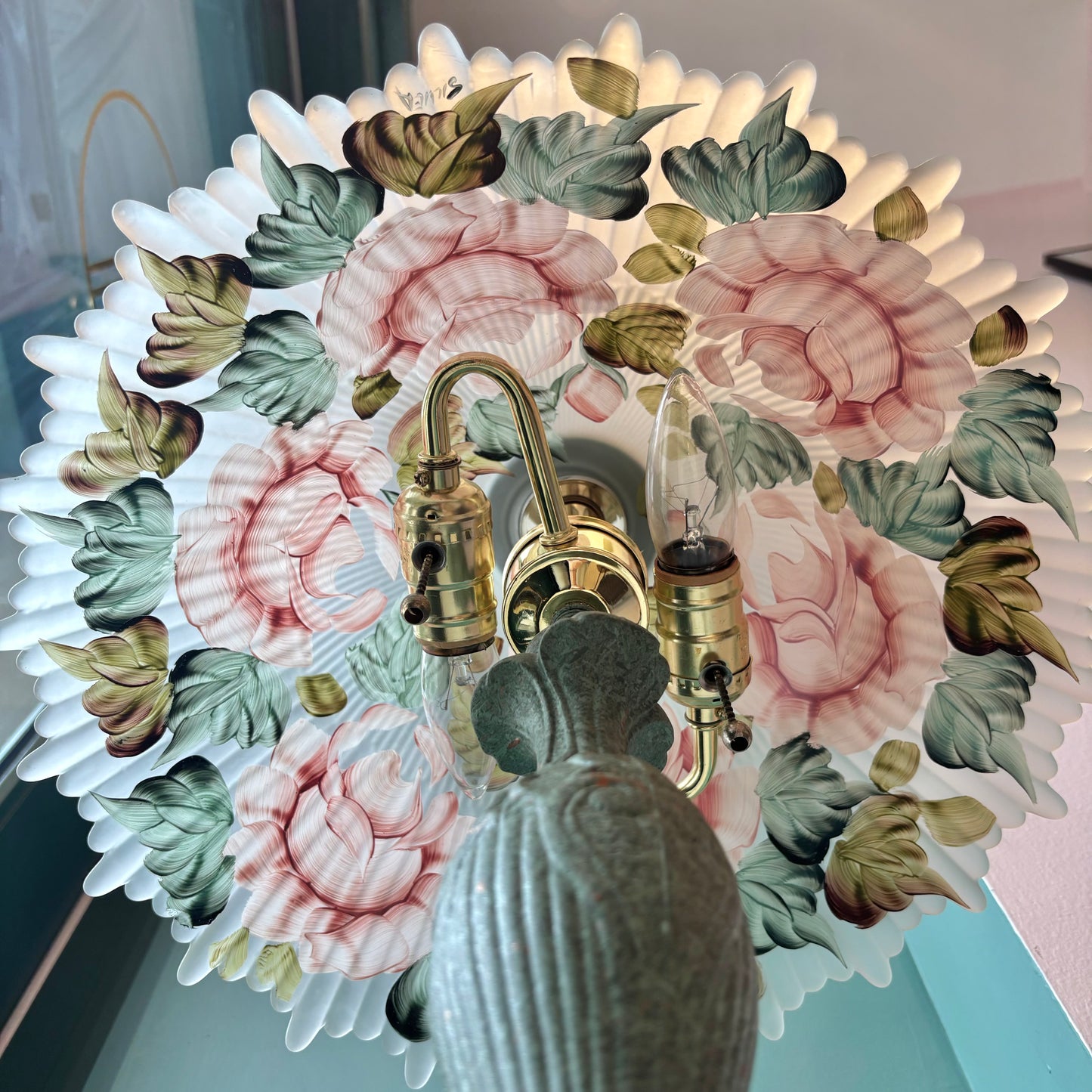 Vintage Tiffany Style Hand Painted Floral Glass Lamp