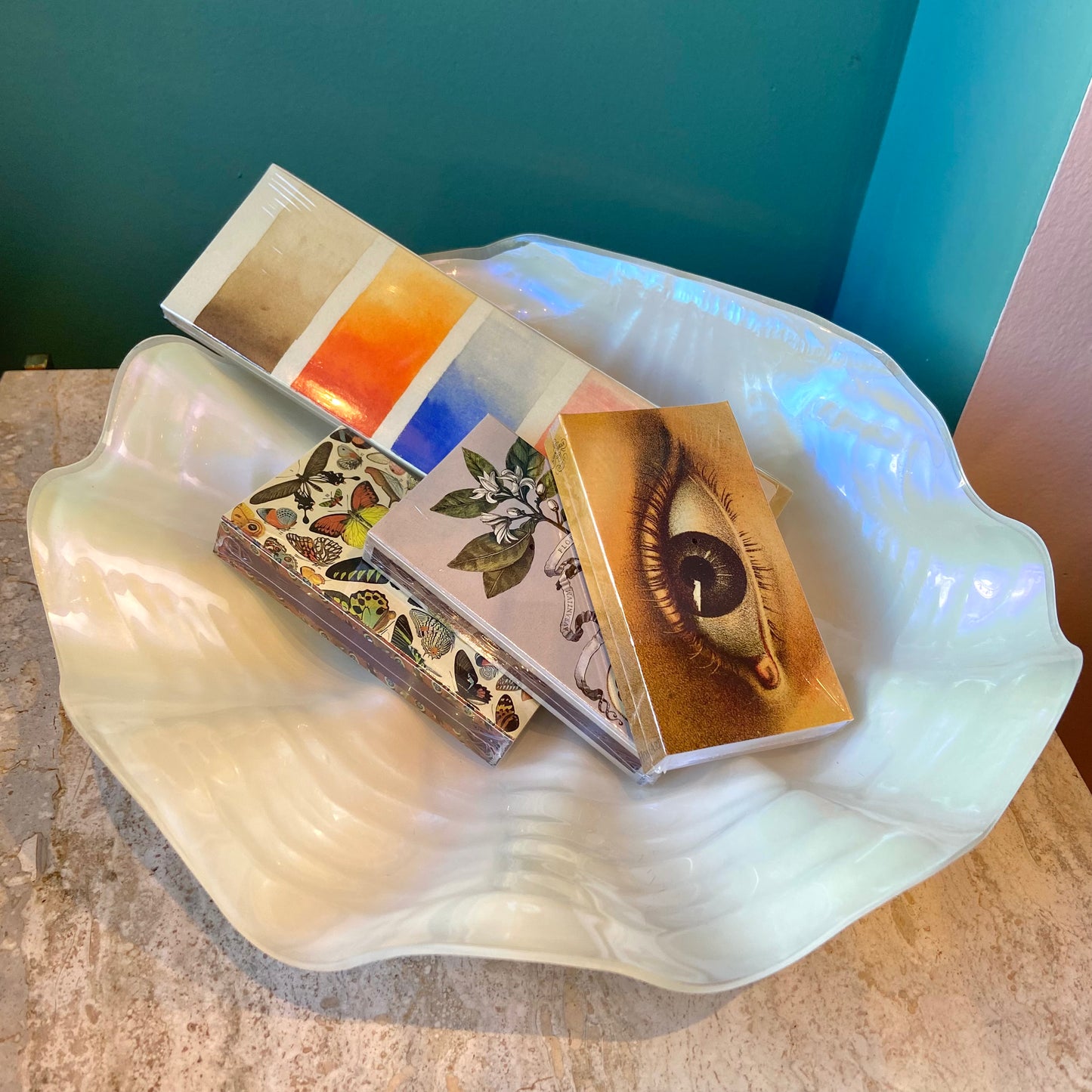Vintage Pearlescent Lucite Clam Shell Bowl