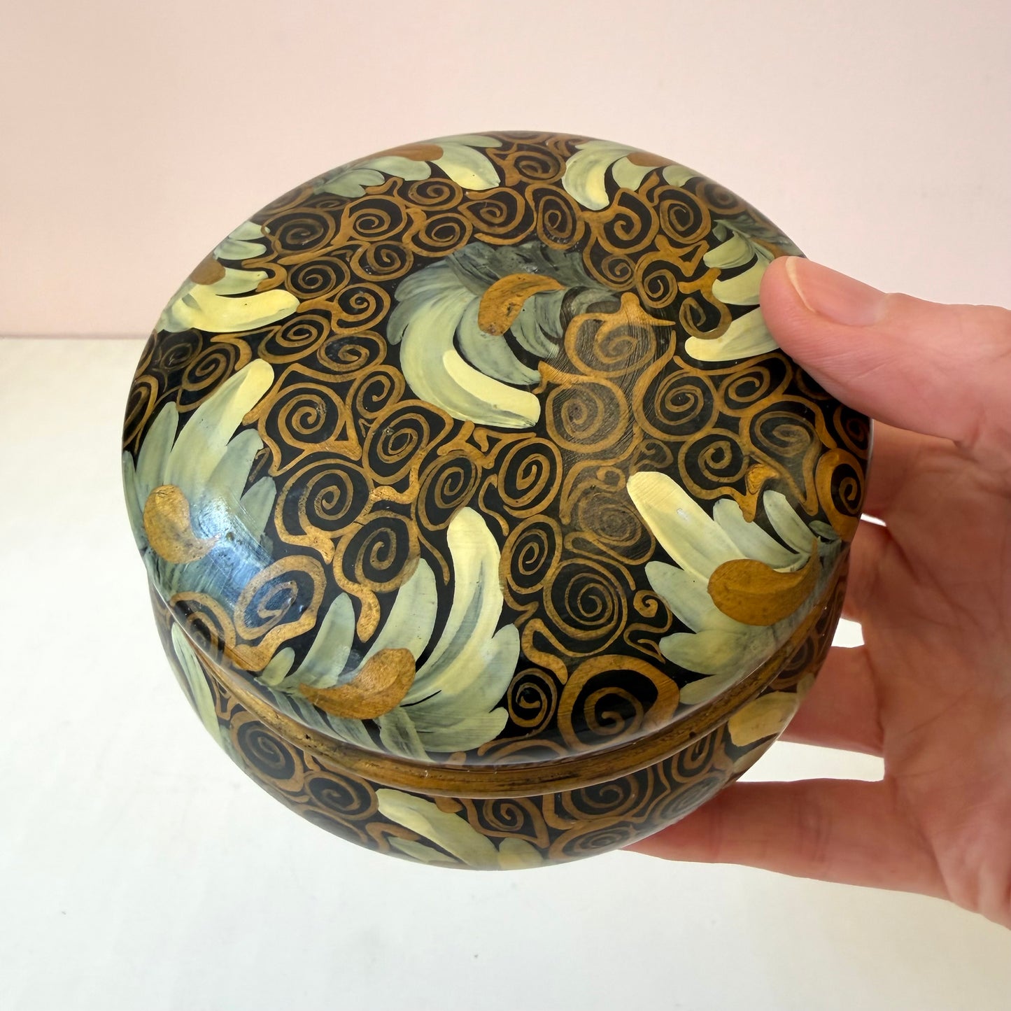 Vintage Hand Painted Lacquer Gold Swirl Floral Trinket Box