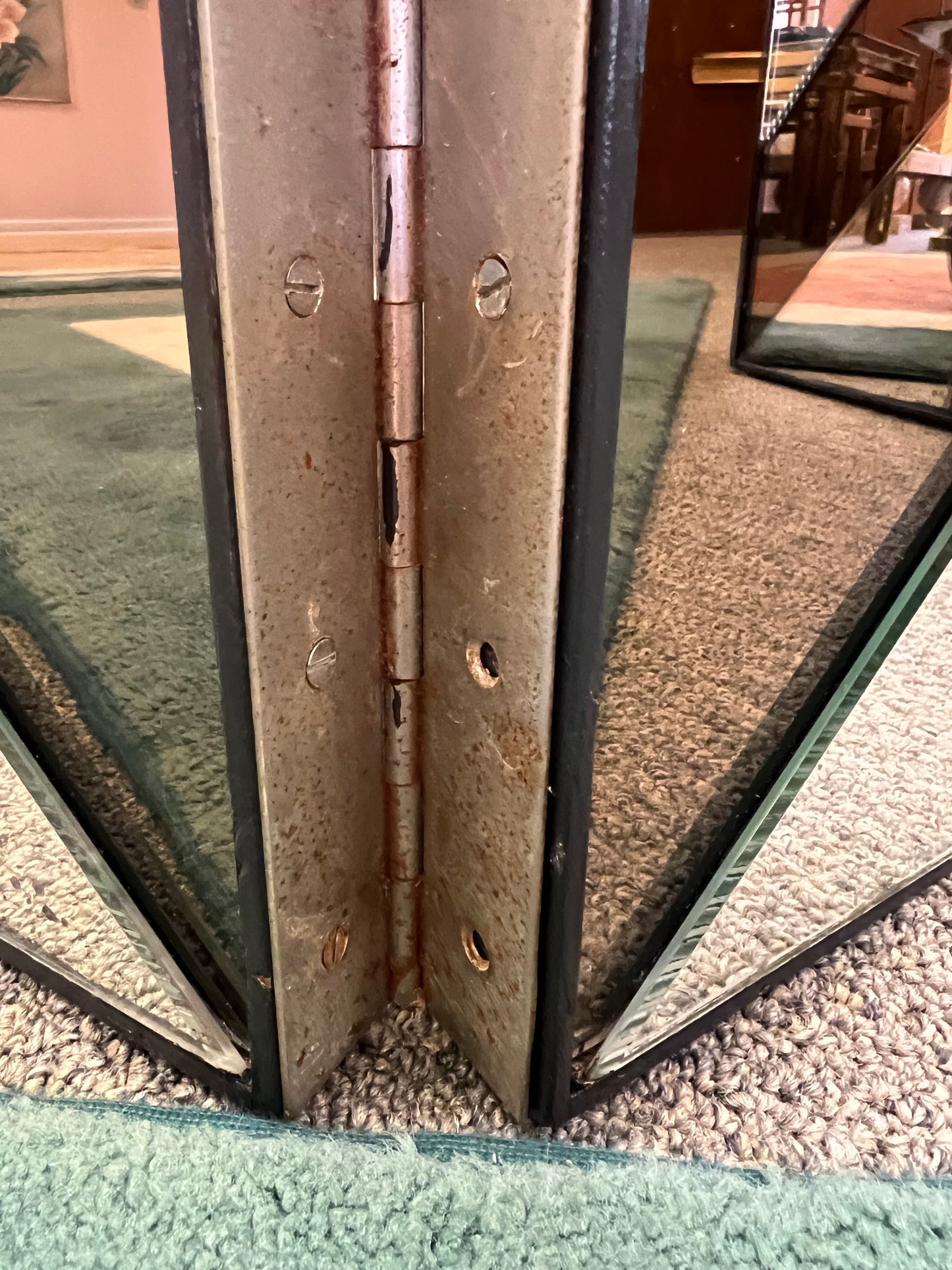 *ON HOLD. Vintage 4 Panel Chevron Mirrored Screen/Room Divider