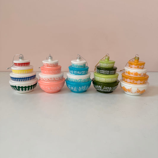 Vintage Inspired Pyrex Mixing Bowls Ornament