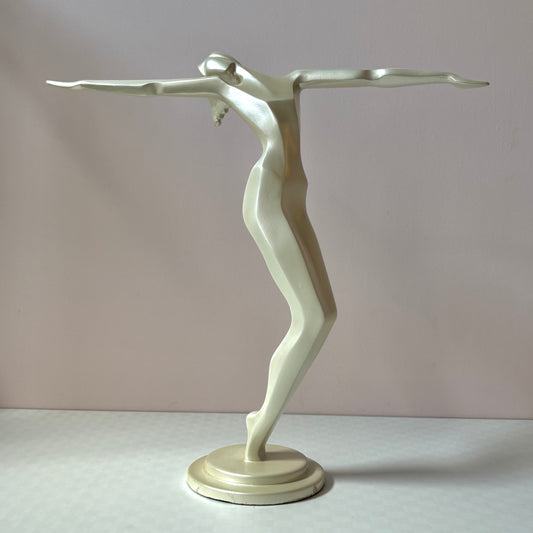 Vintage Art Deco Dramatic Posing Figure Statue