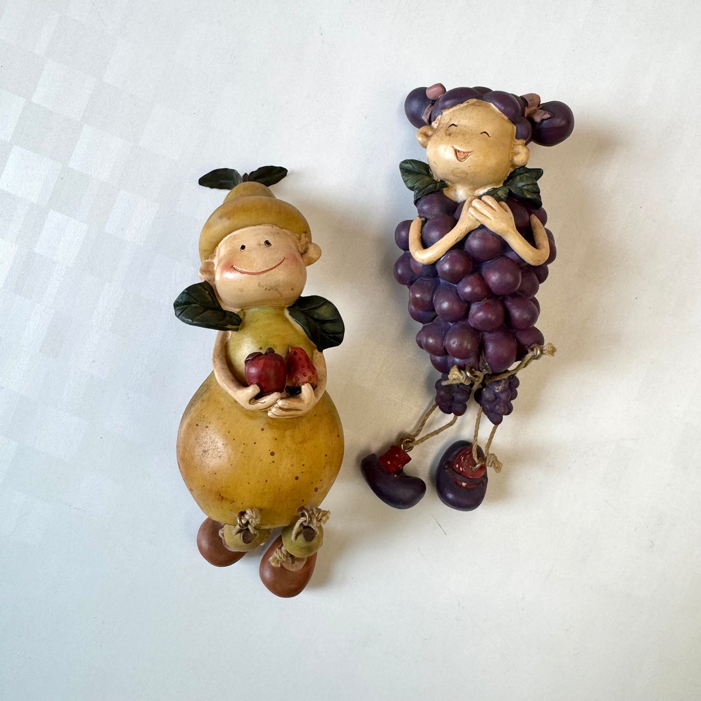 Vintage Set of 2 Cute Shelf Sitters