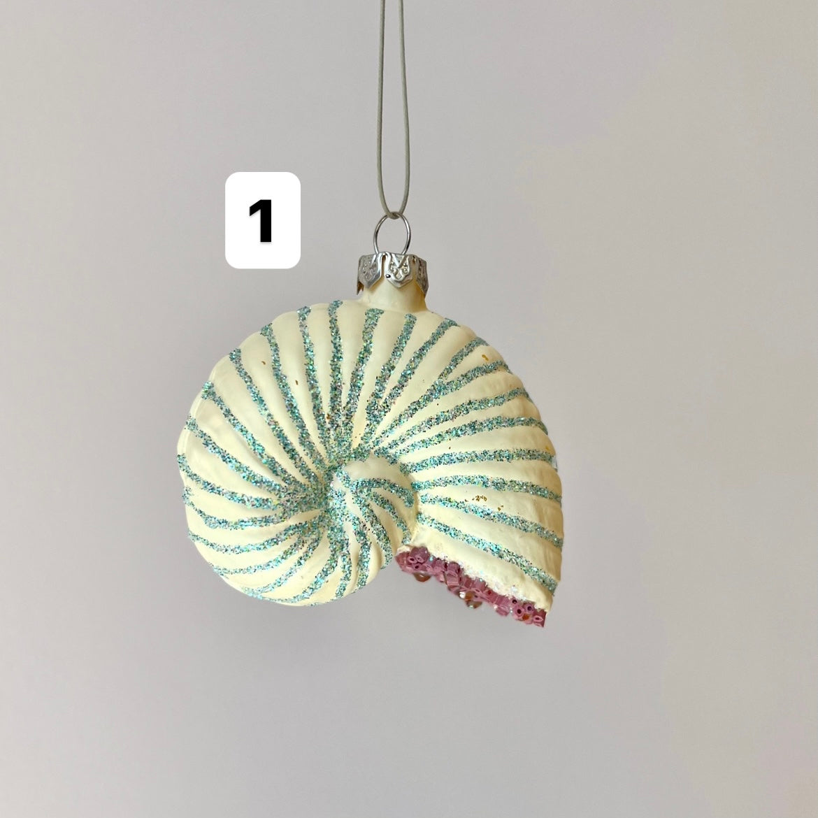Shell Ornament/item