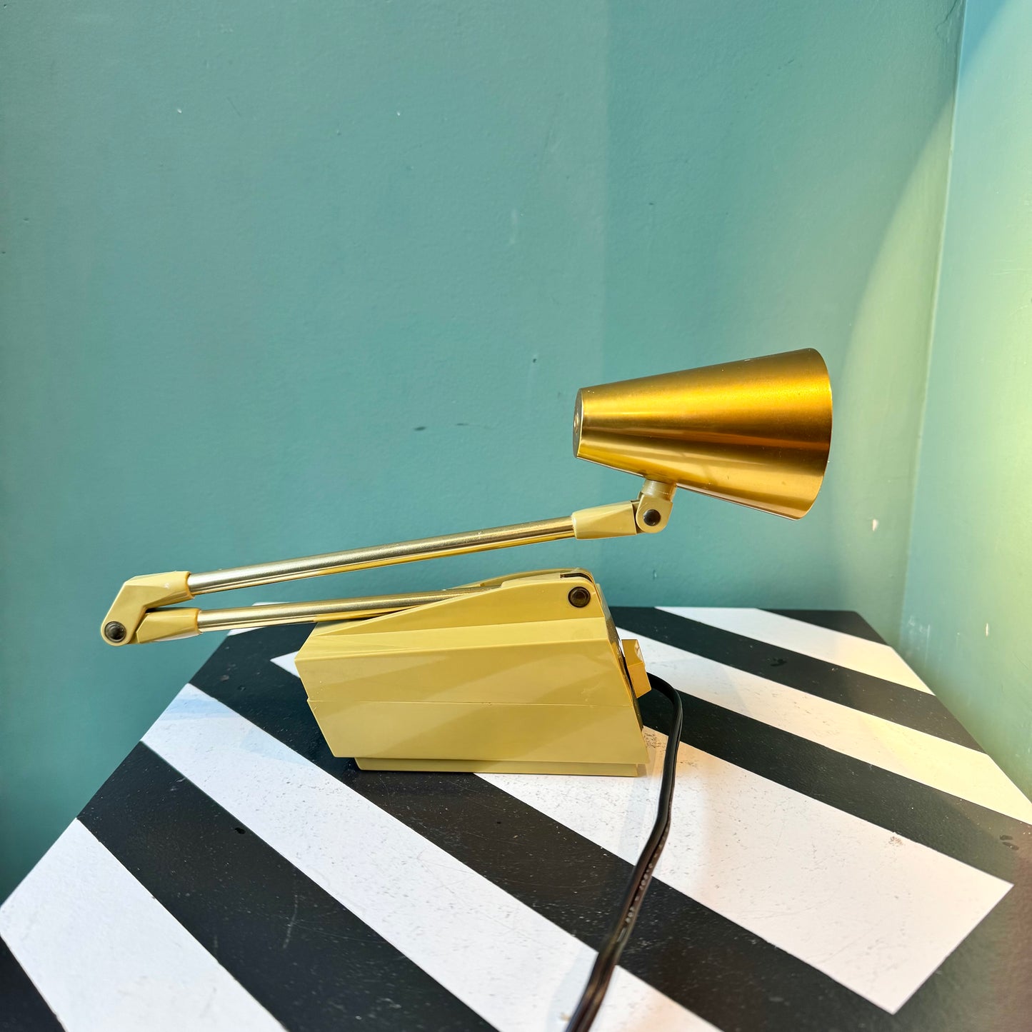 Vintage MCM Adjustable Desk Lamp by Tensor