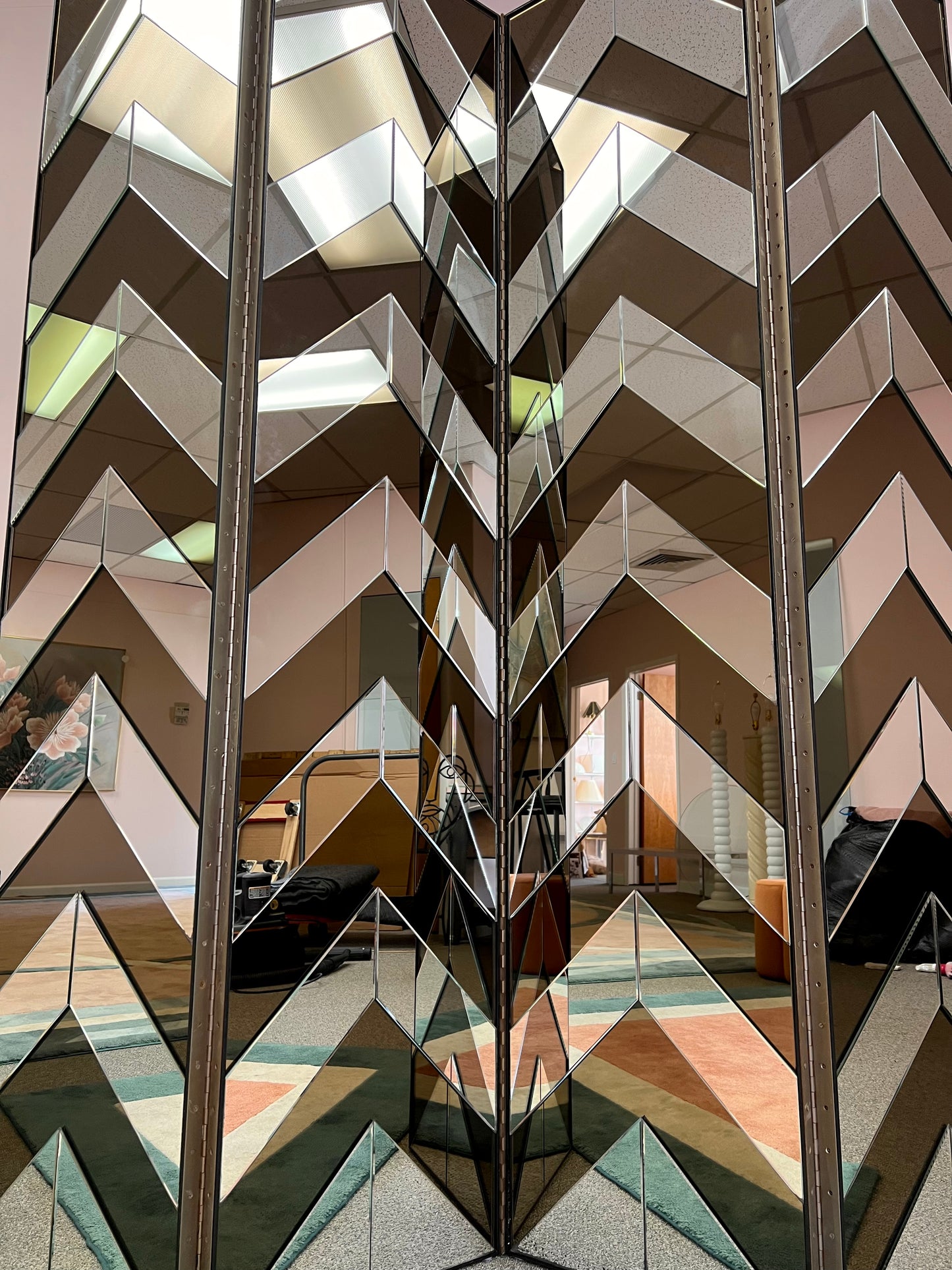 *ON HOLD. Vintage 4 Panel Chevron Mirrored Screen/Room Divider