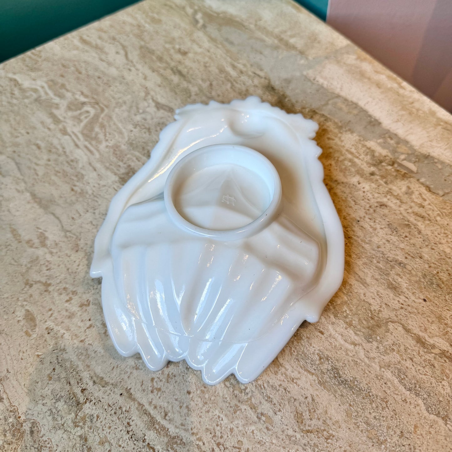 Vintage Milk Glass Hands Catchall/Soap Dish