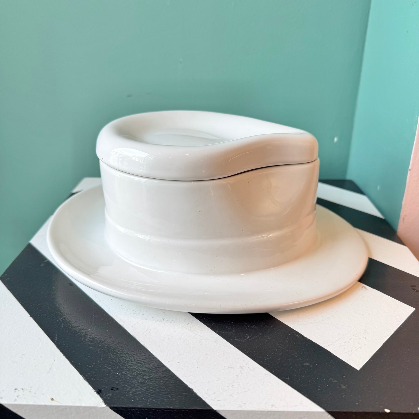 Vintage 1960’s Italian Ceramic Fedora Box by Mancer