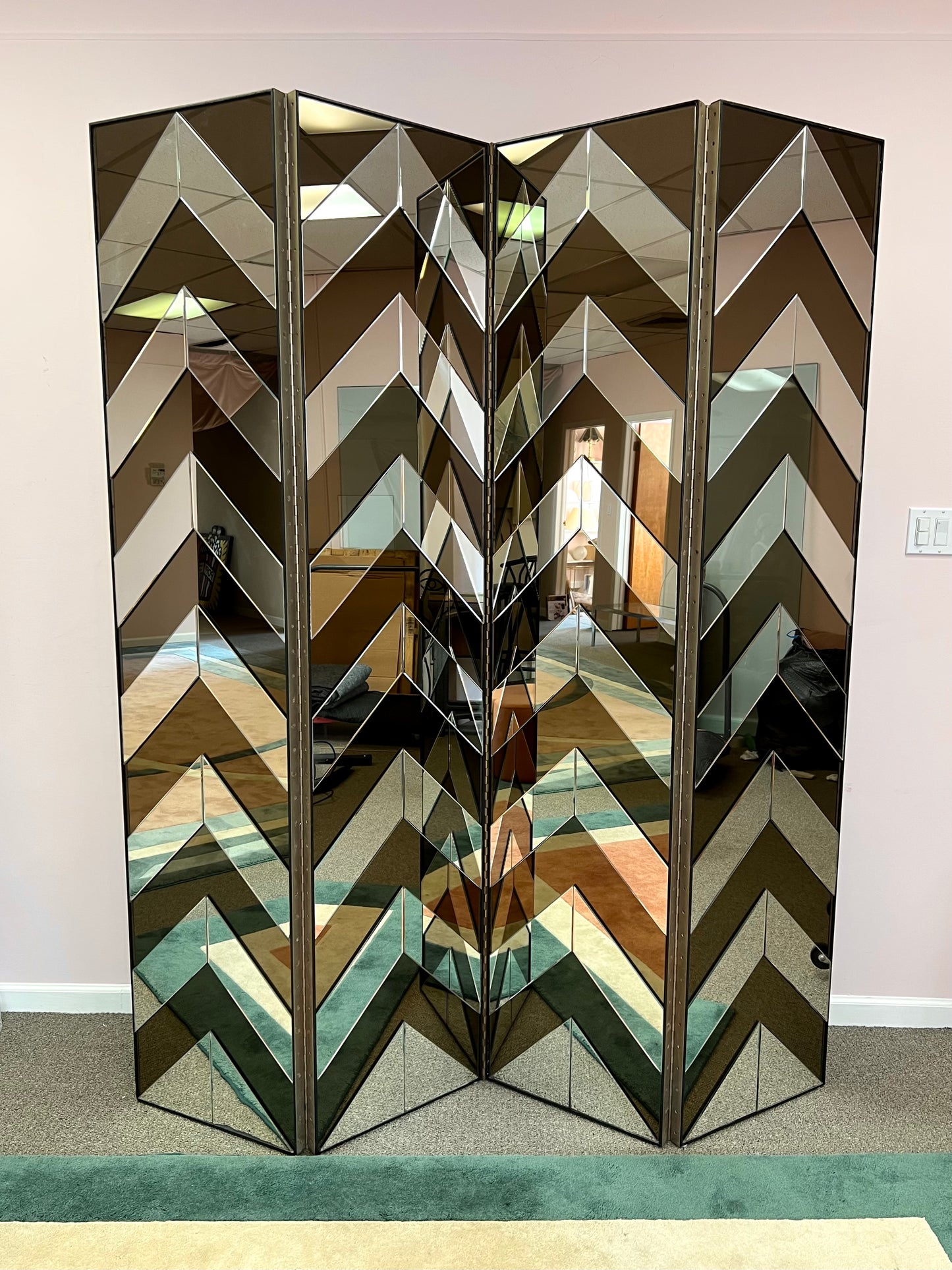 *ON HOLD. Vintage 4 Panel Chevron Mirrored Screen/Room Divider