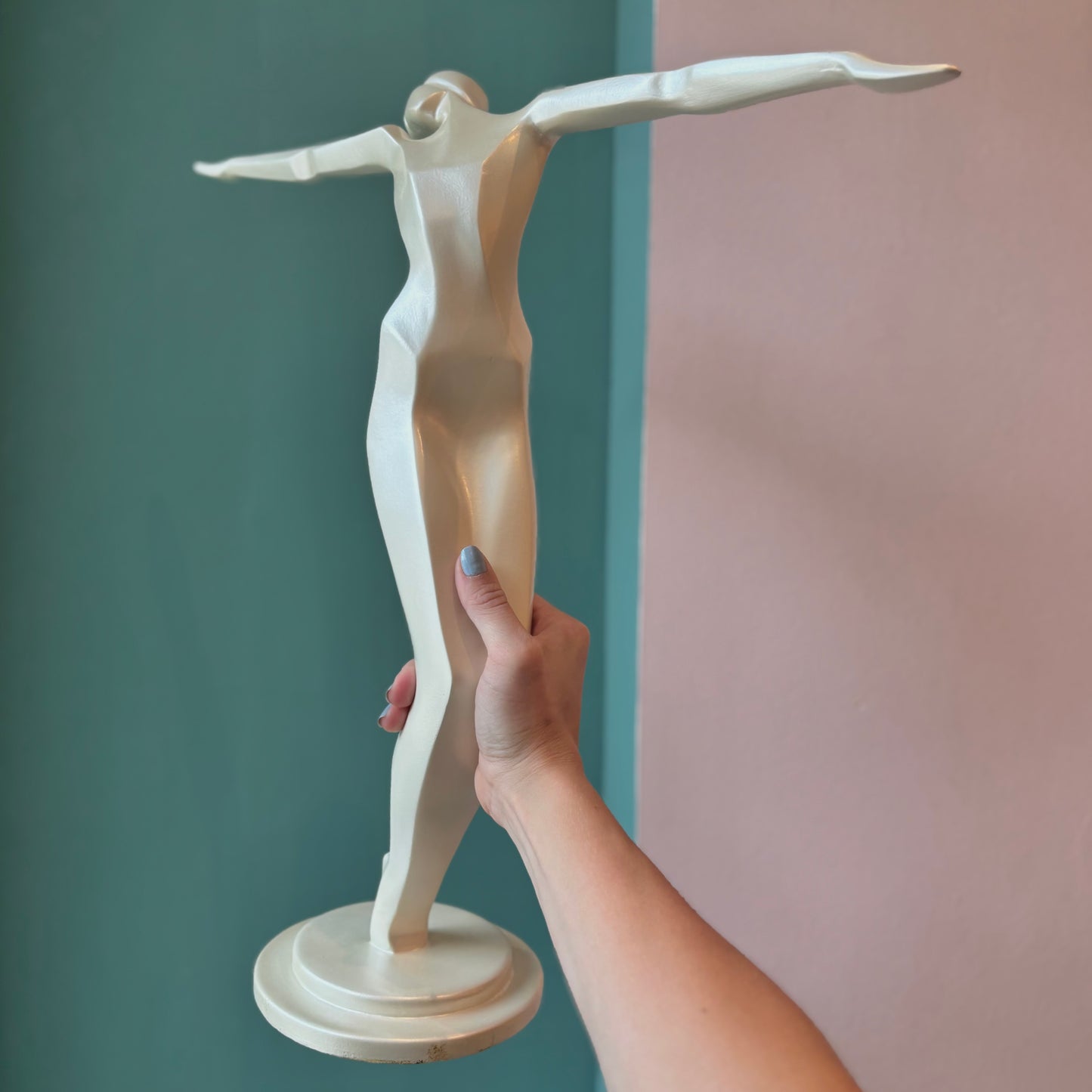 Vintage Art Deco Dramatic Posing Figure Statue