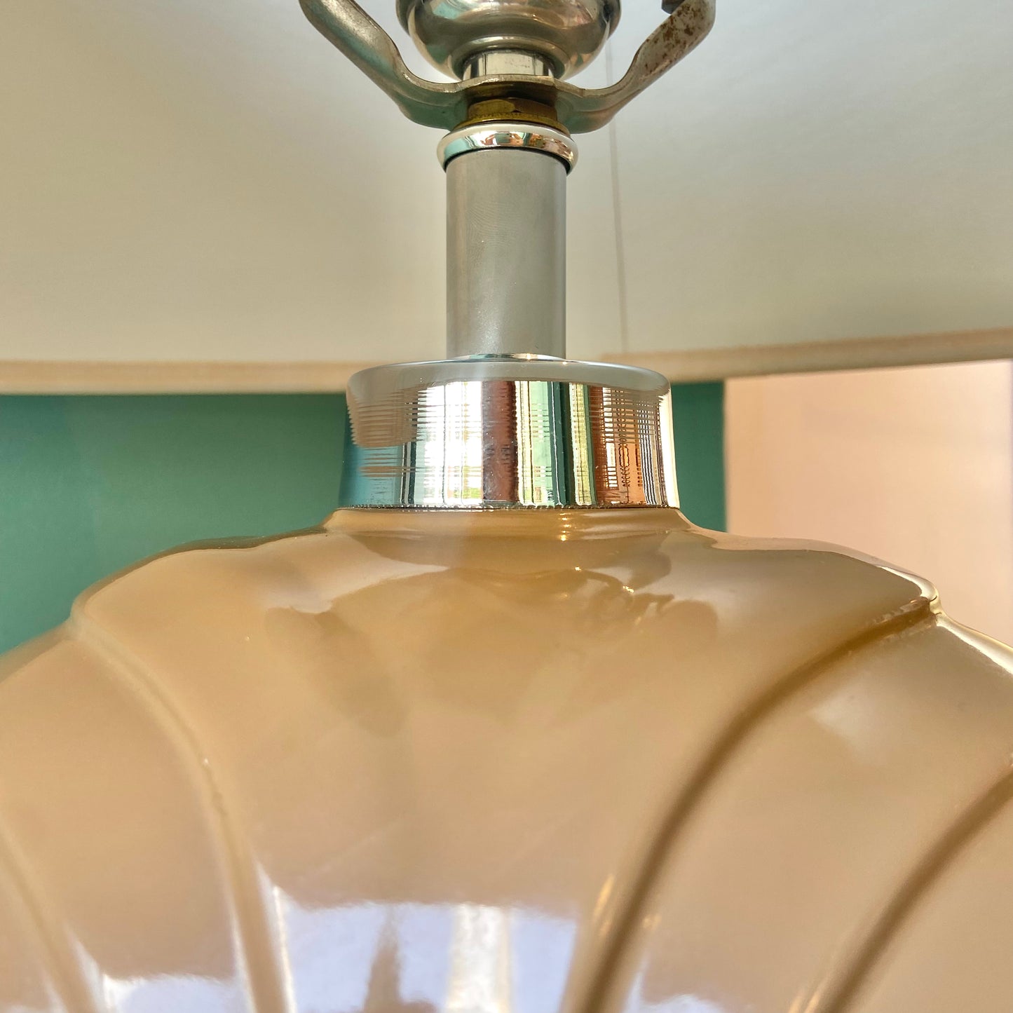 Vintage Art Deco Style Taupe Ceramic and Lucite Table Lamp