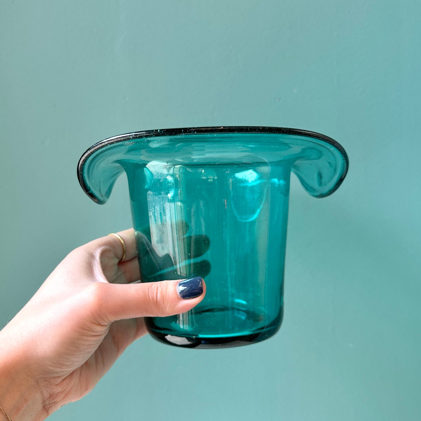 Vintage Fenton Style Teal Colored Glass Top Hat Vase