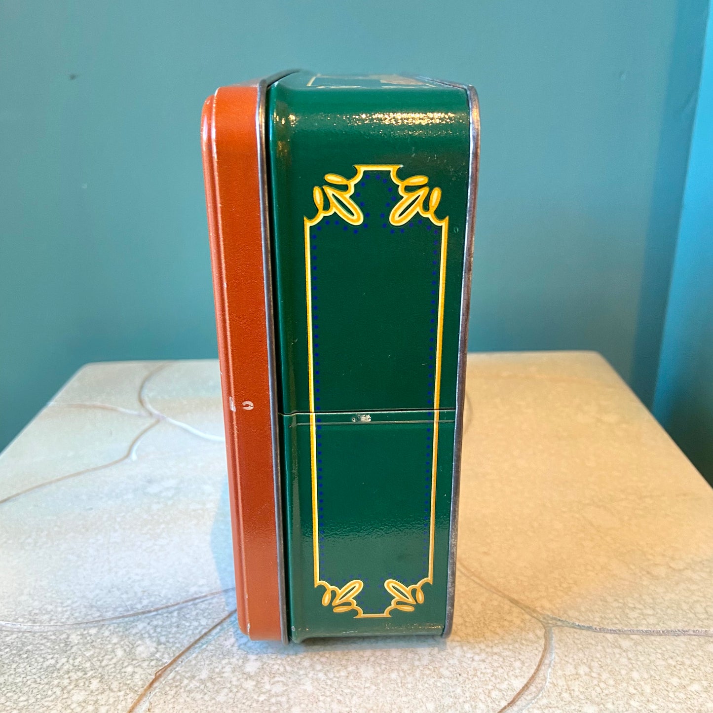 Vintage Toll House Cookie Tin Box