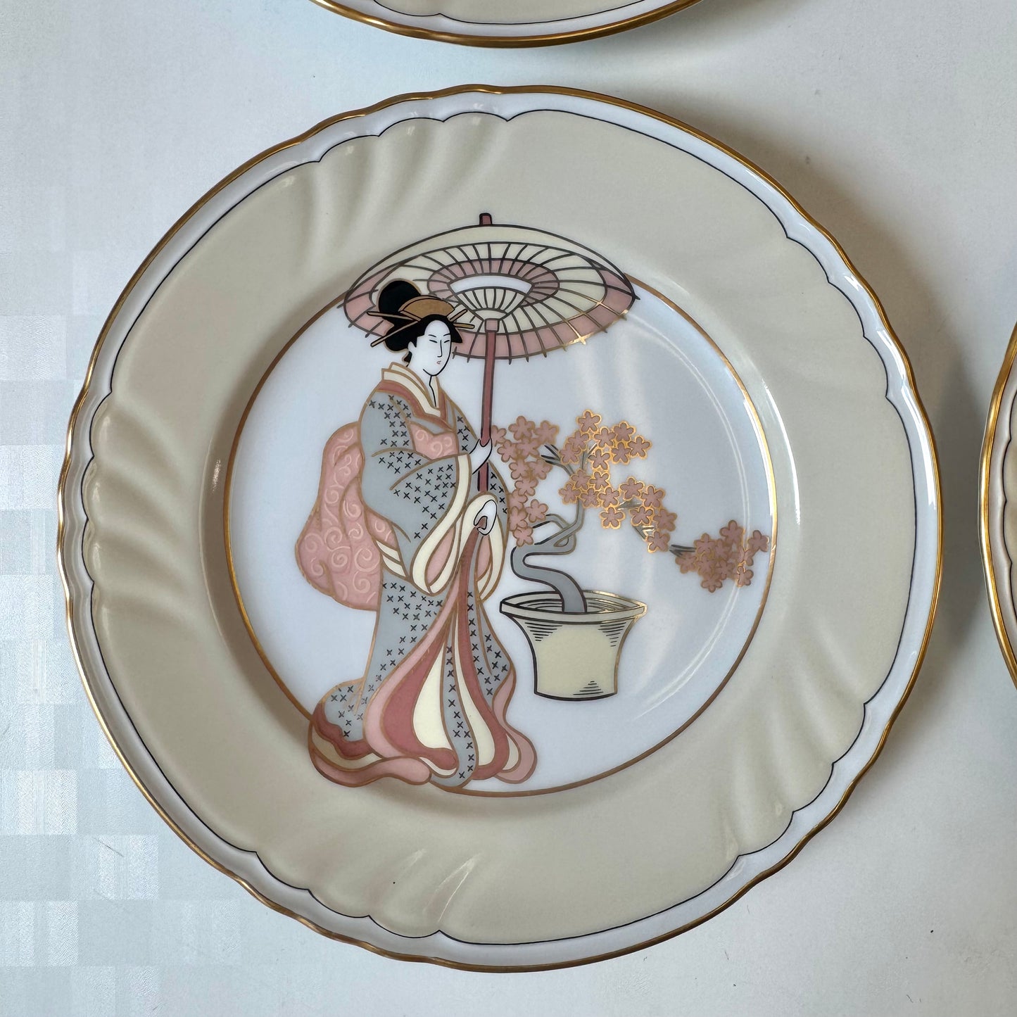 Vintage Set of 4 "Strolling Geisha" Appetizer Plates by Fitz & Floyd