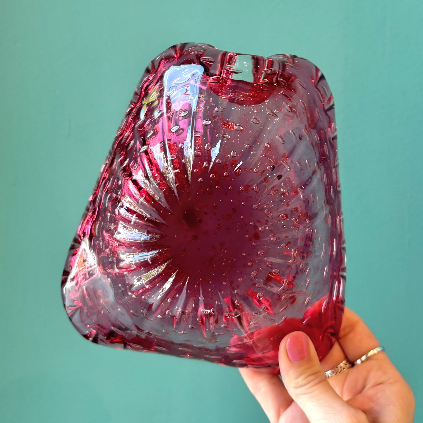 Vintage Scallop Edged Pink Bullicante Glass Bowl with Gold Leaf
