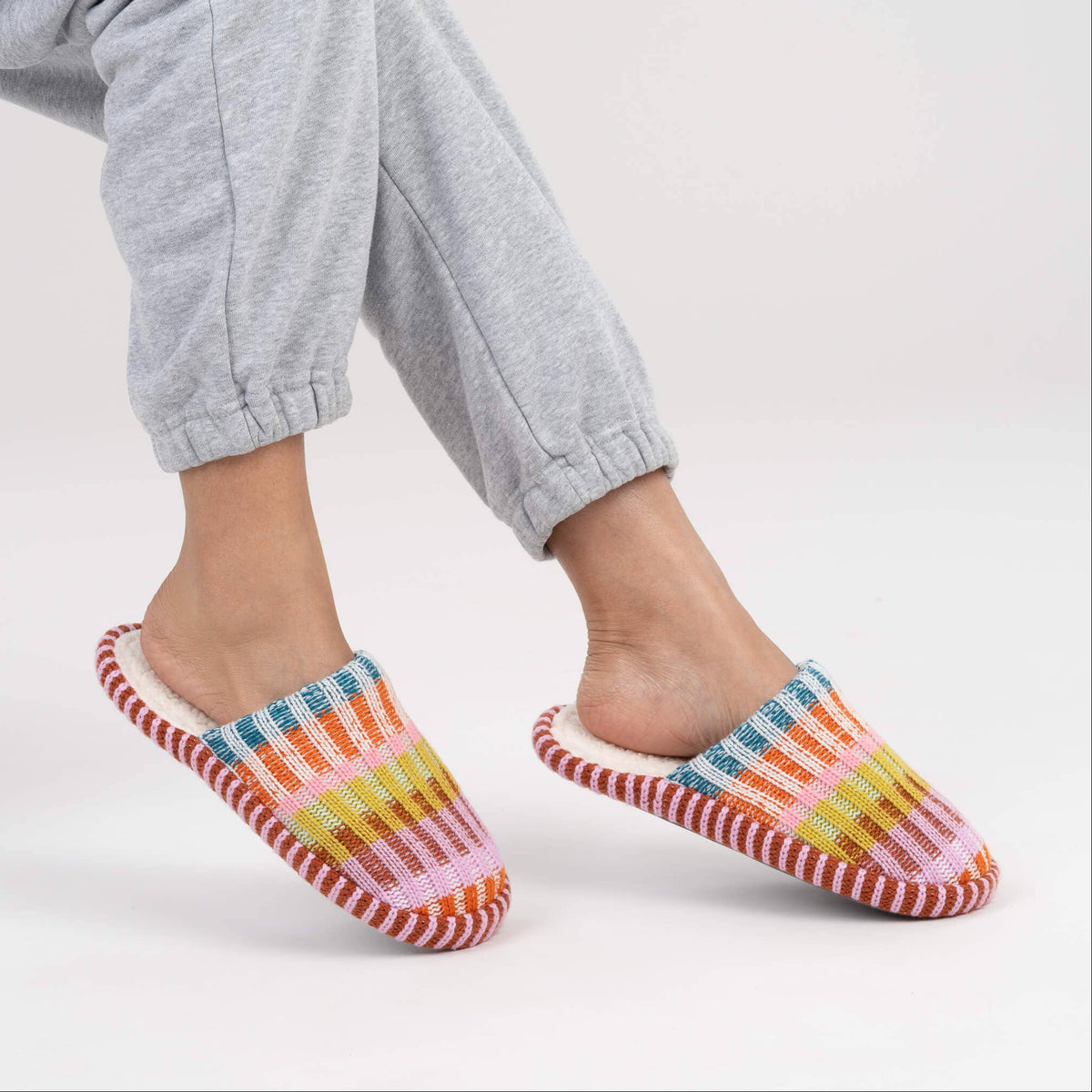 Mosaic Slide Slippers by Verloop Knits: Rust Lilac