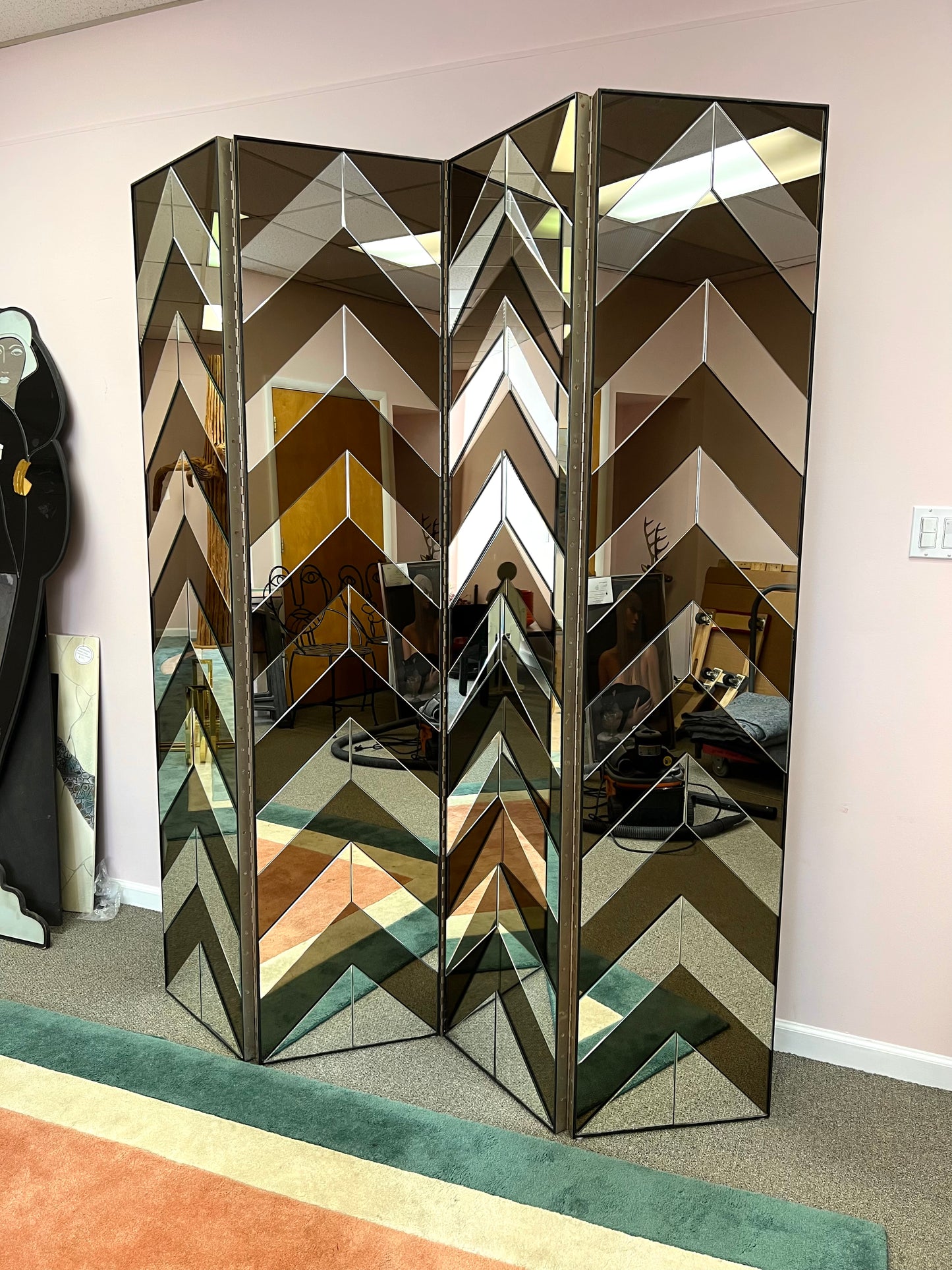 Vintage 4 Panel Chevron Mirrored Screen/Room Divider