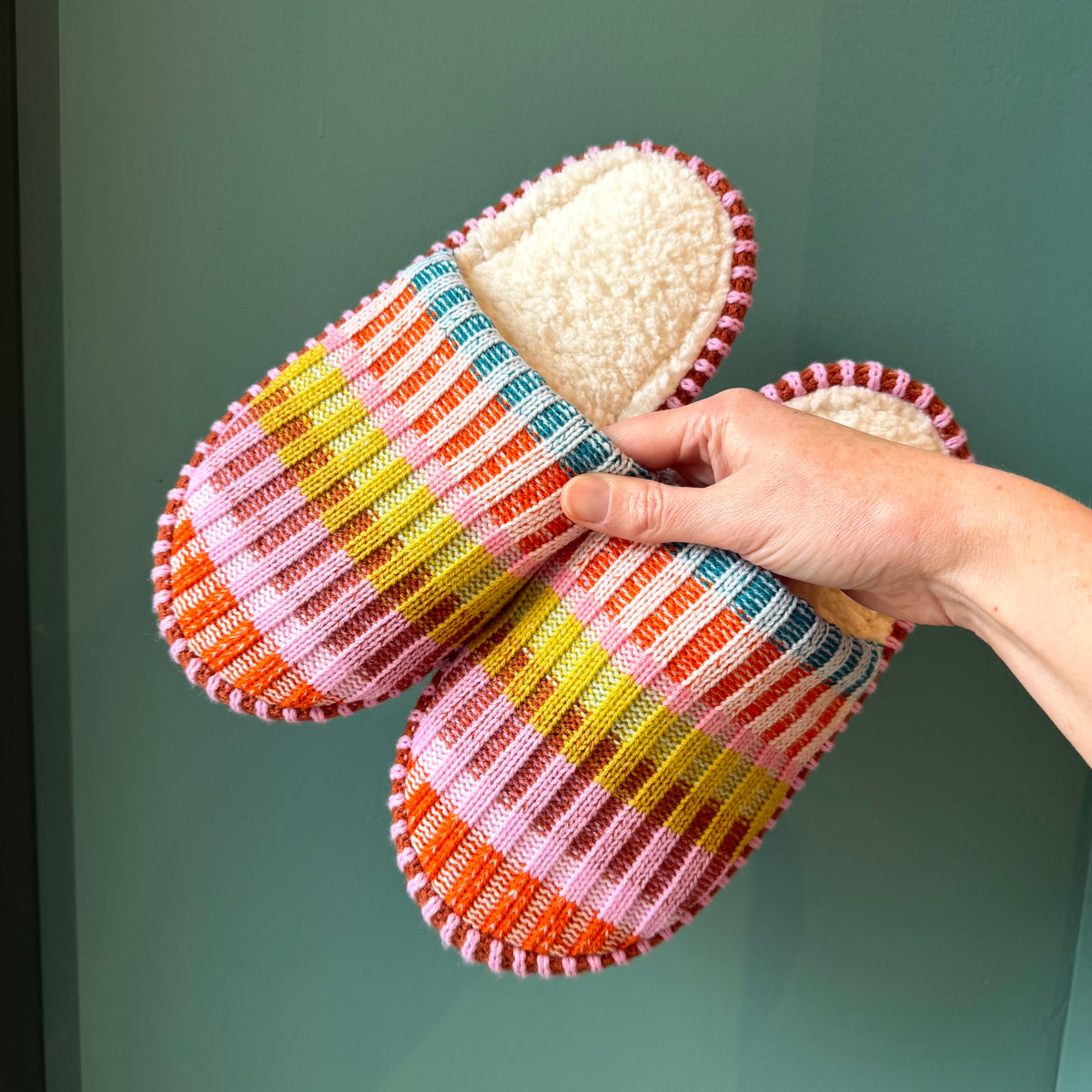 Mosaic Slide Slippers by Verloop Knits: Rust Lilac