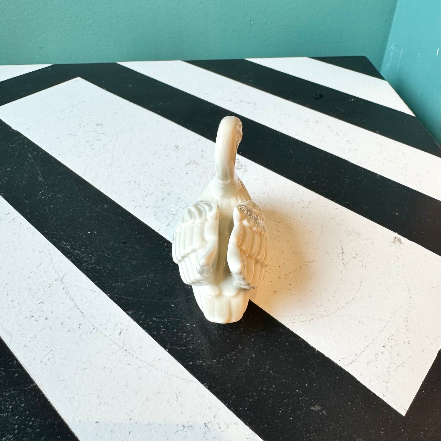 Vintage Porcelain Lenox Swan Figurine/Card Holder
