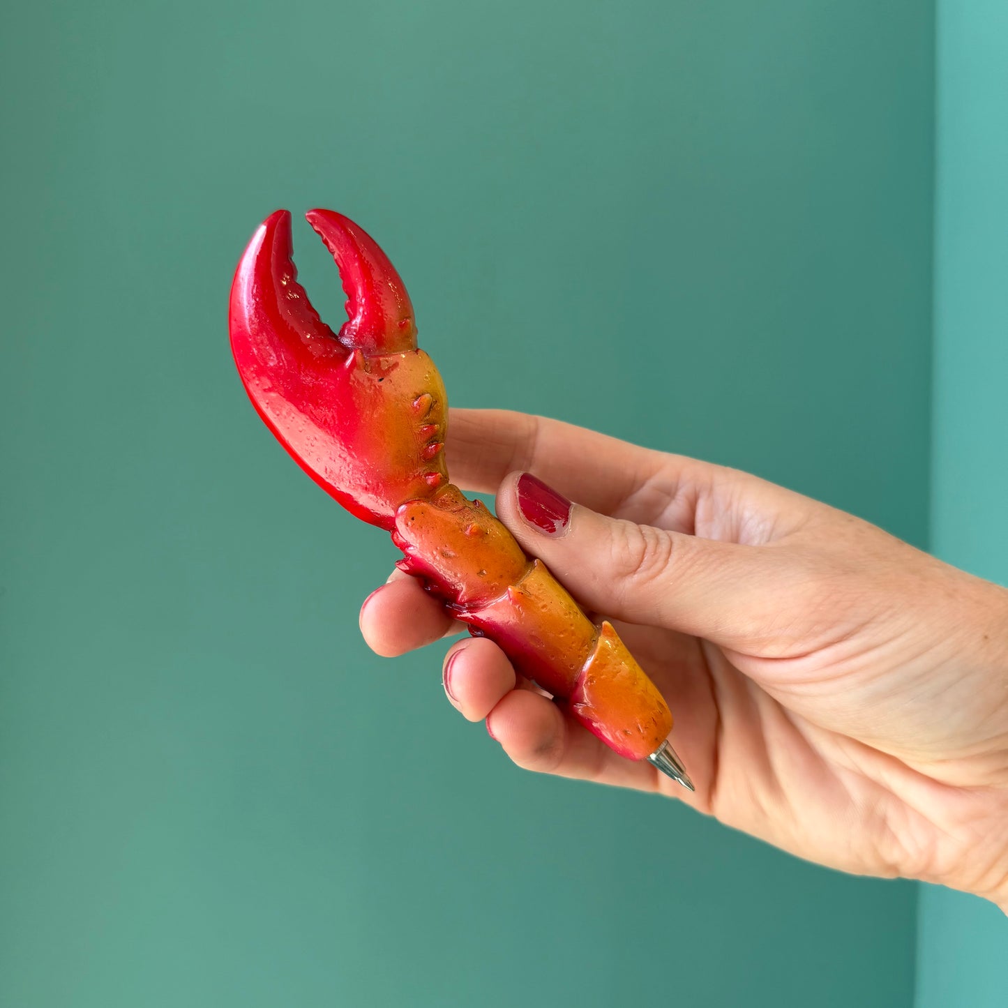 Lobster Claw Pen