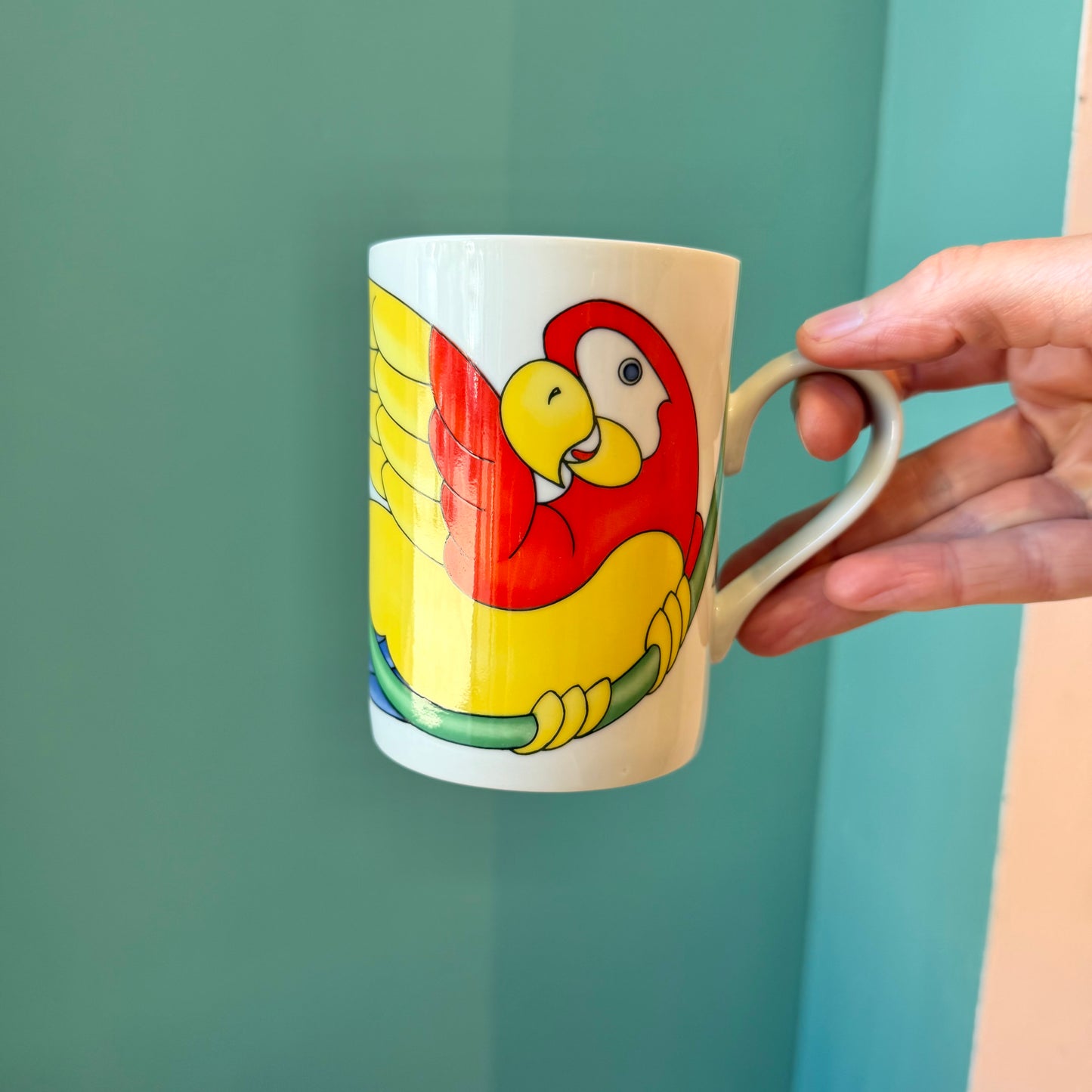 Vintage 1979 Fitz & Floyd "Parrot-in-Ring" Ceramic Coffee Mugs - Set of 4