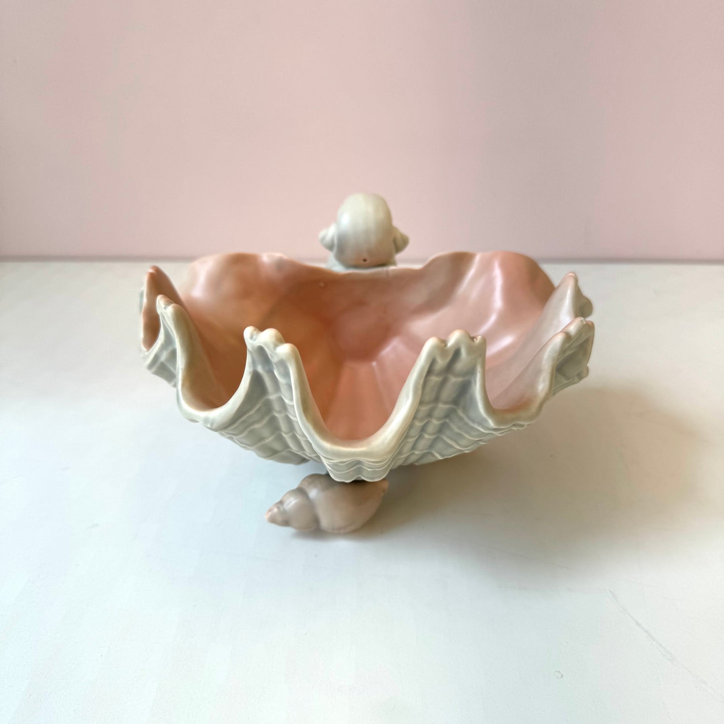 Vintage Fitz and Floyd Ceramic Footed Shell Dish