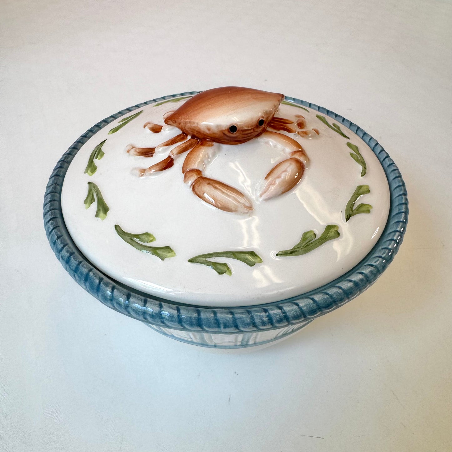 Vintage Pair of Ceramic Crab Lidded Bowls by Fitz & Floyd
