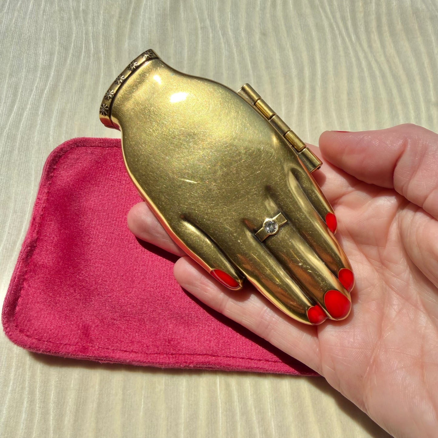 Handheld Compact Hand Mirror