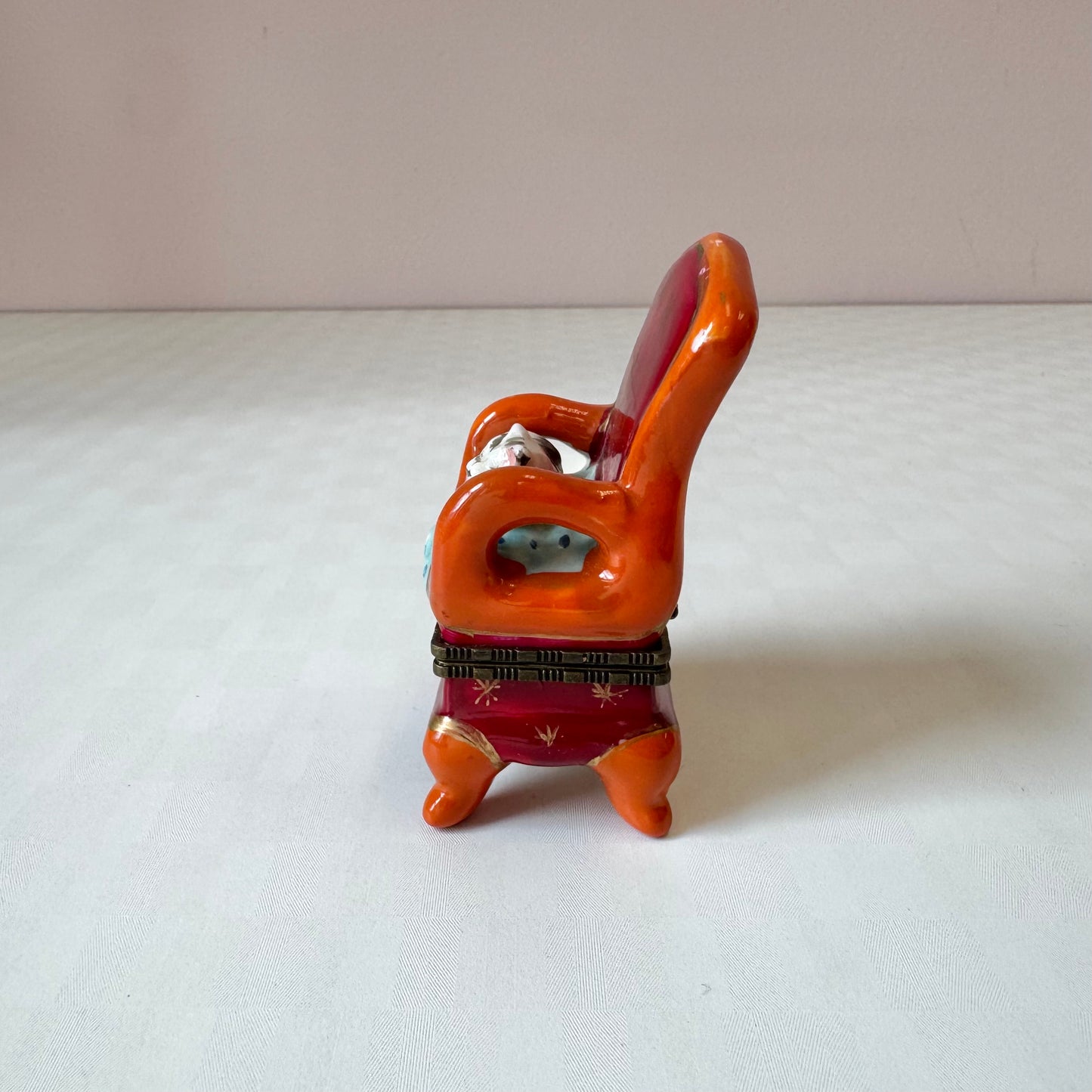 Vintage Cat in a Chair Trinket Box