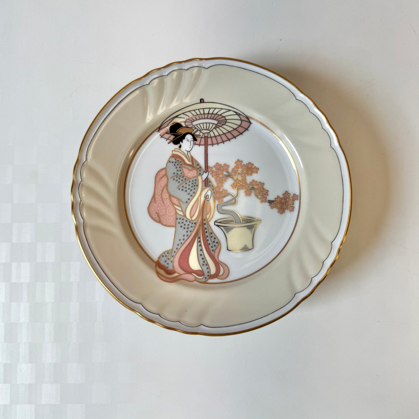 Vintage Set of 4 "Strolling Geisha" Appetizer Plates by Fitz & Floyd