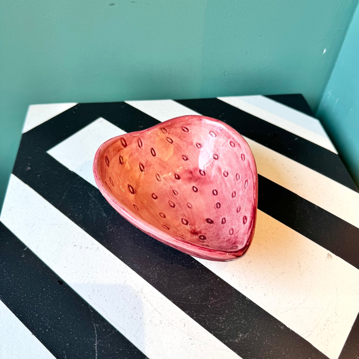 Vintage Ceramic Strawberry Dish by Alcobaca