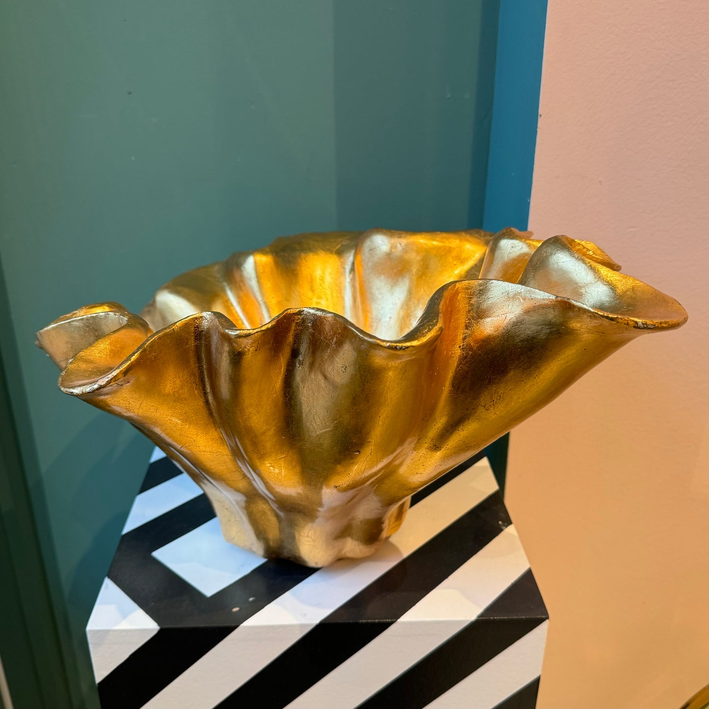 Vintage Ceramic Biomorphic Gold Leaf Center Piece Bowl