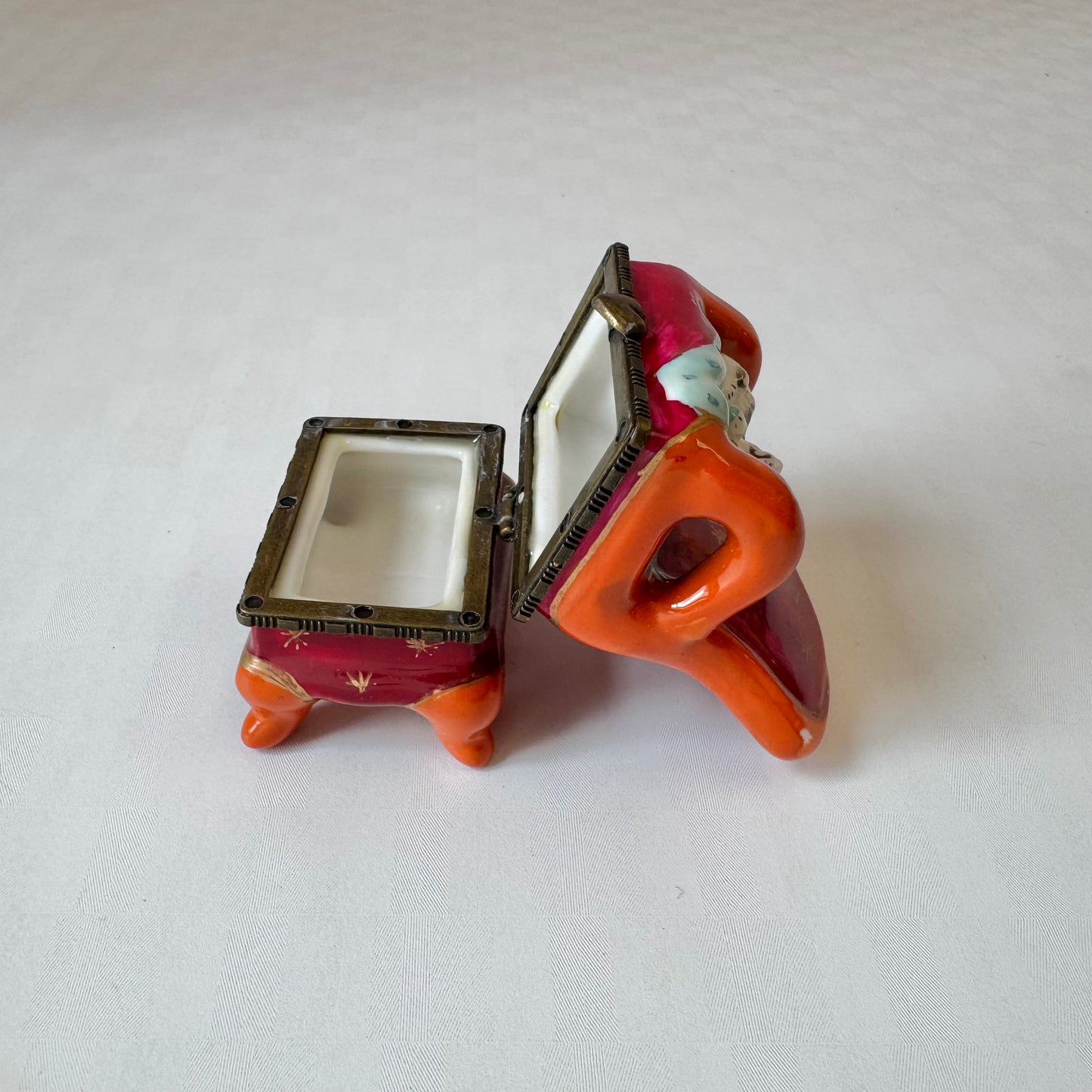 Vintage Cat in a Chair Trinket Box