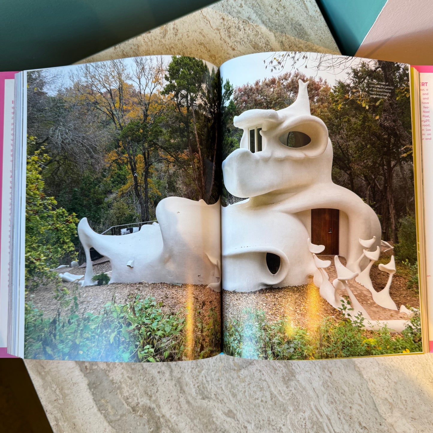 Hotel Kitsch Book: A Pretty Cool Tour of America's Fantasy Getaways