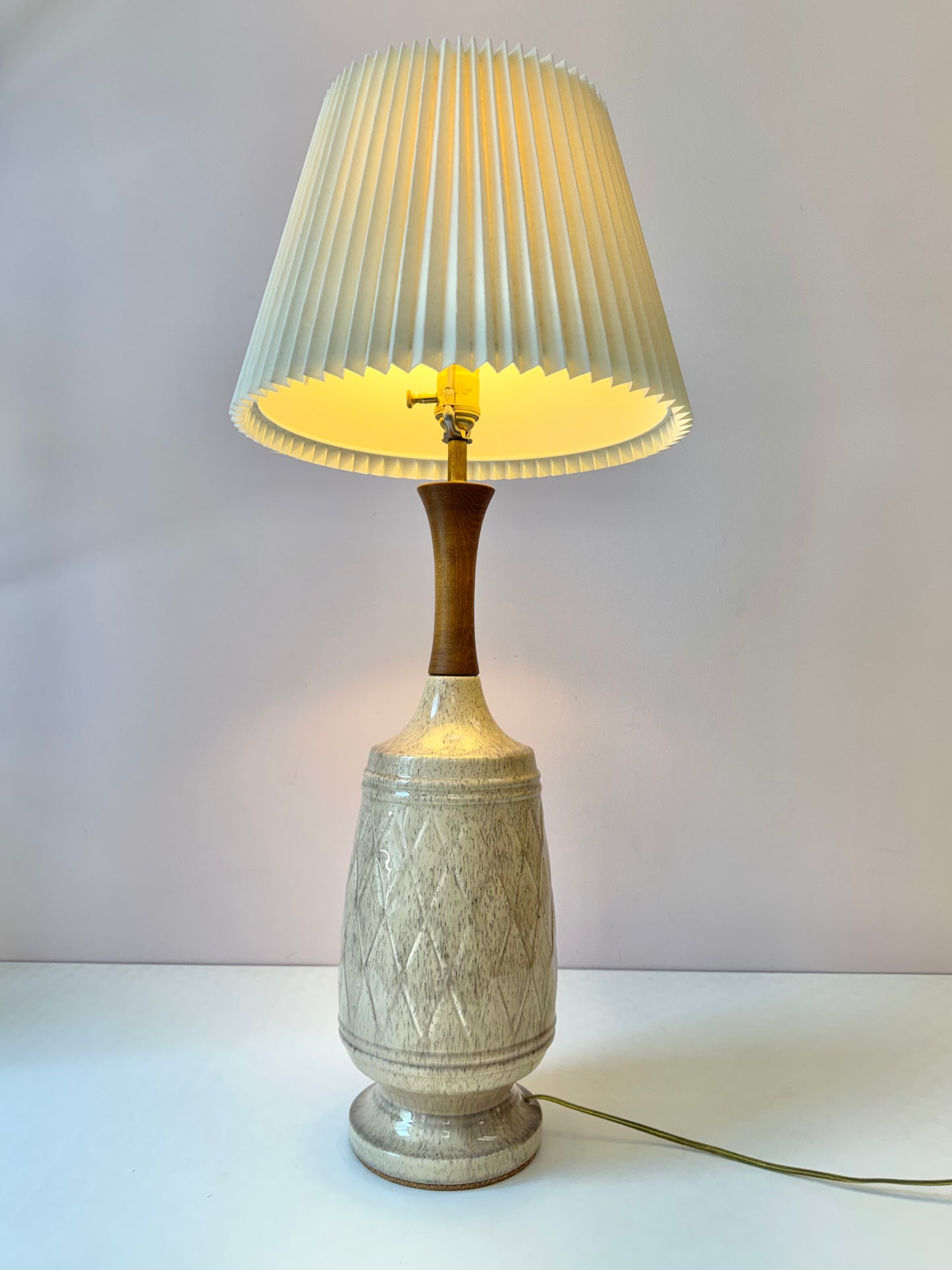 Vintage Mid-Century Ceramic and Walnut Lamp w/shade