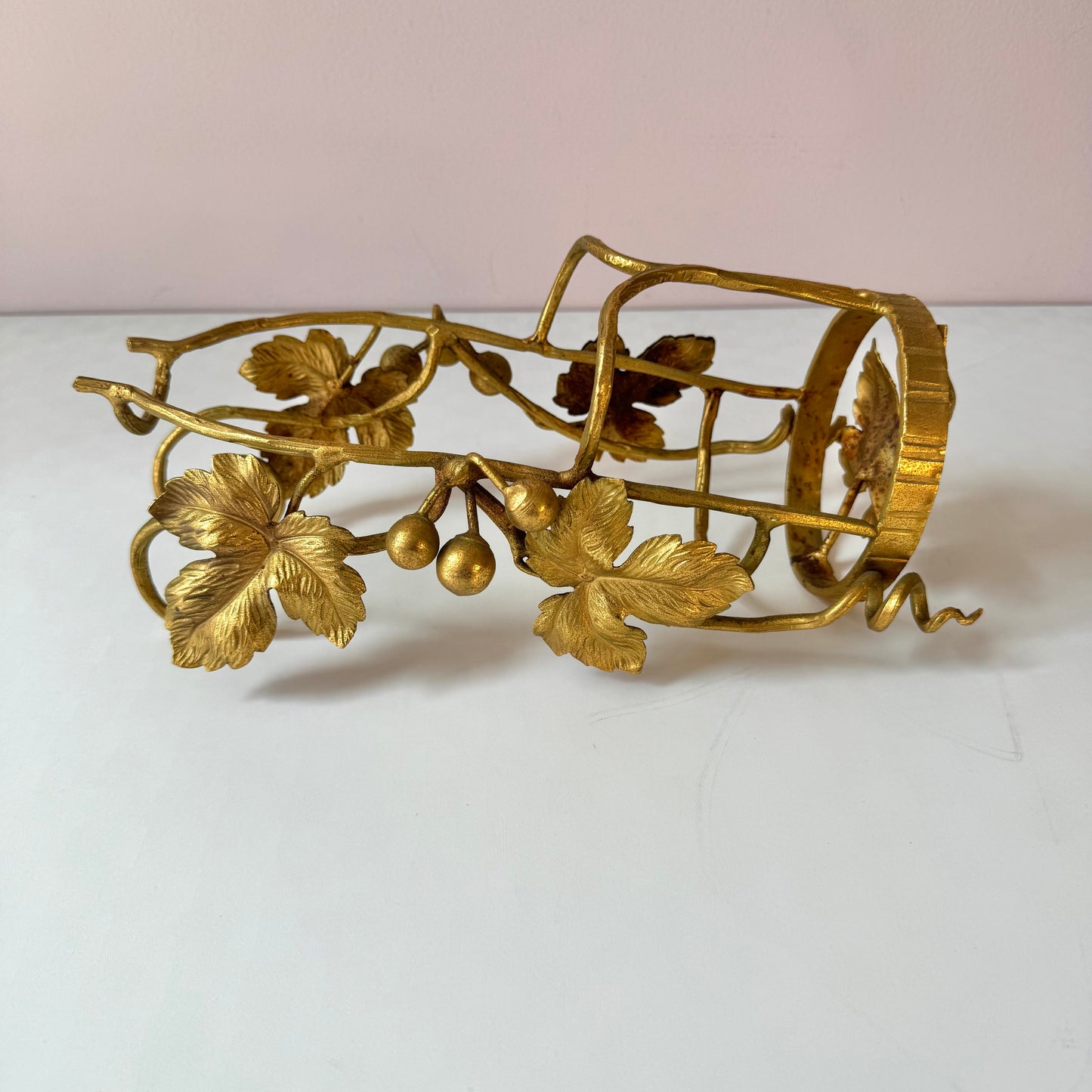 Vintage Gold Gilt Metal Ivy Leaf Bottle Holder