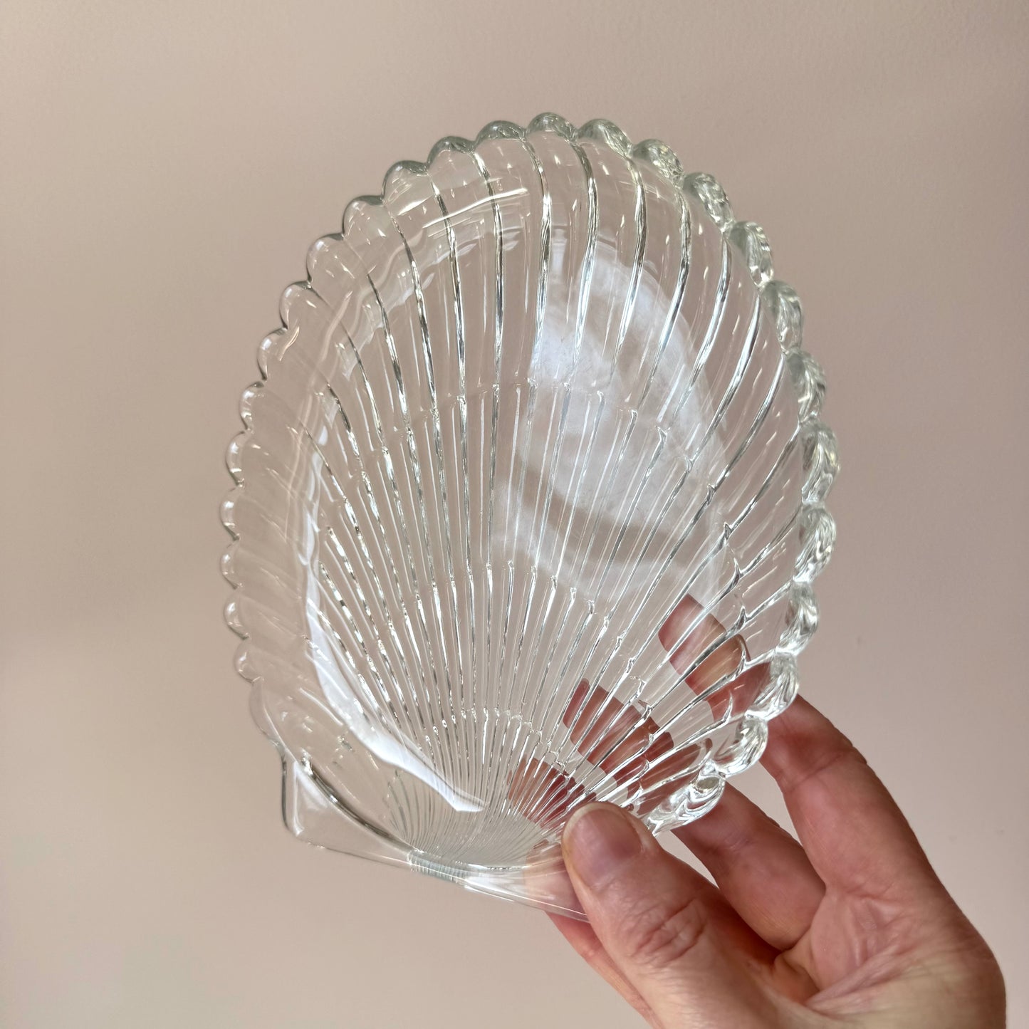 Vintage Set of 6 Glass Shell Side Plates (as is)