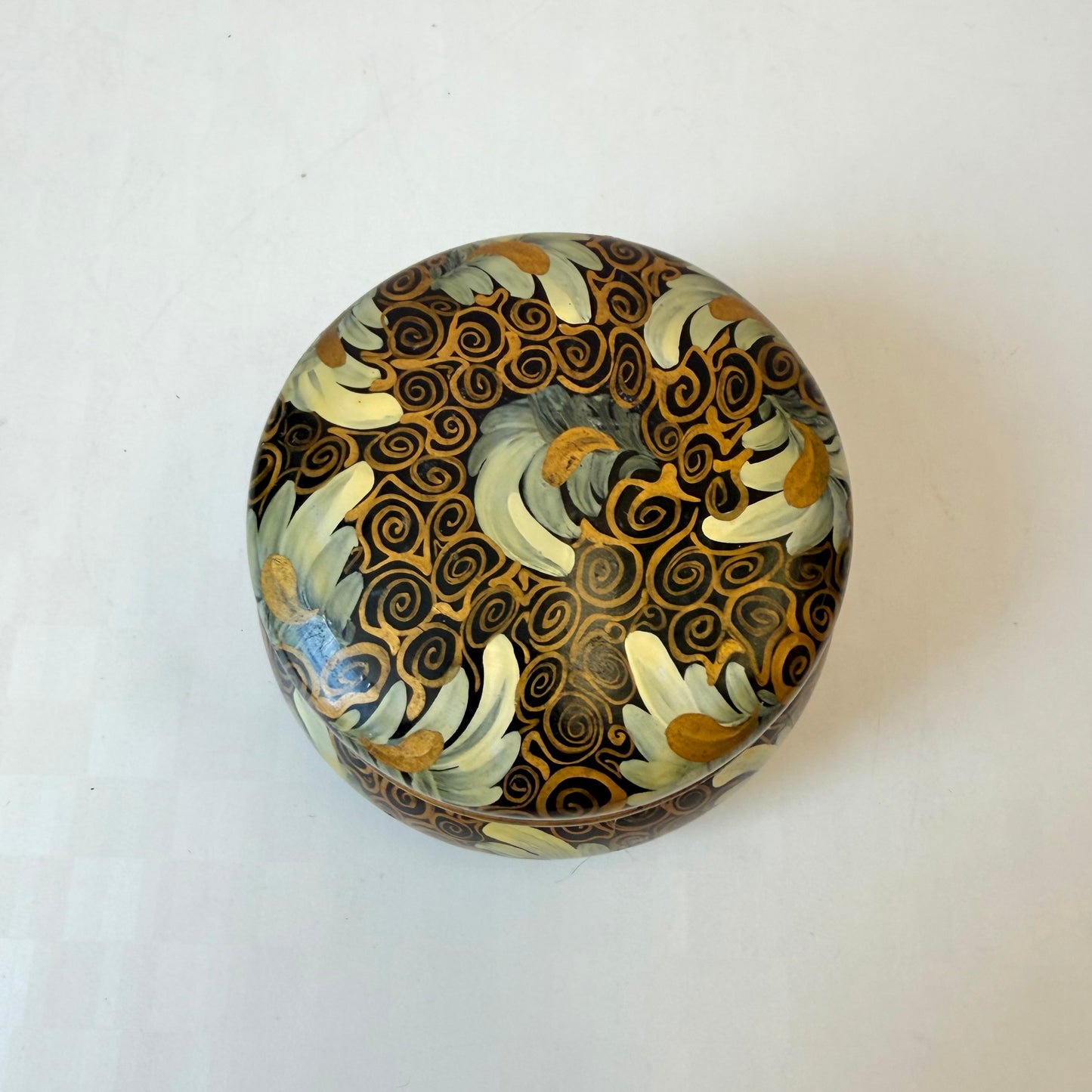 Vintage Hand Painted Lacquer Gold Swirl Floral Trinket Box