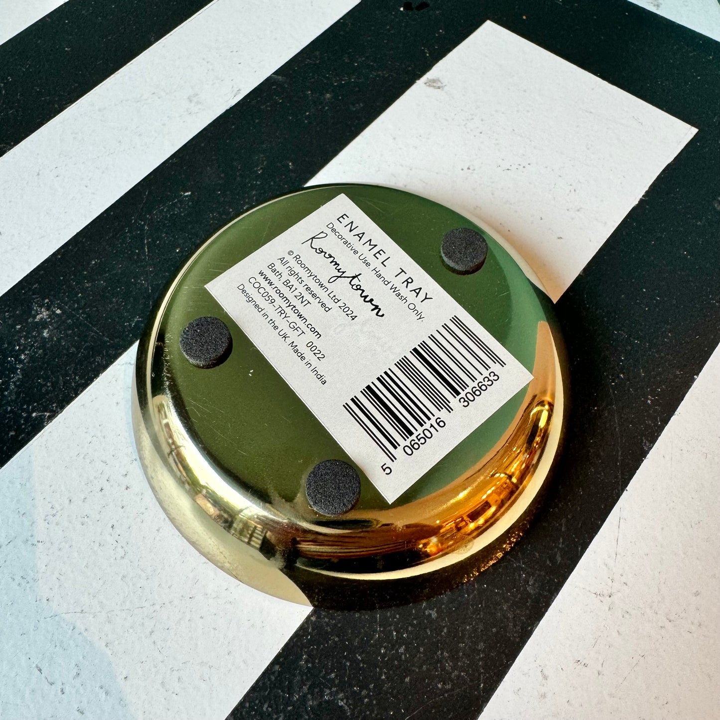 Red Cherries Round Enamel Tray