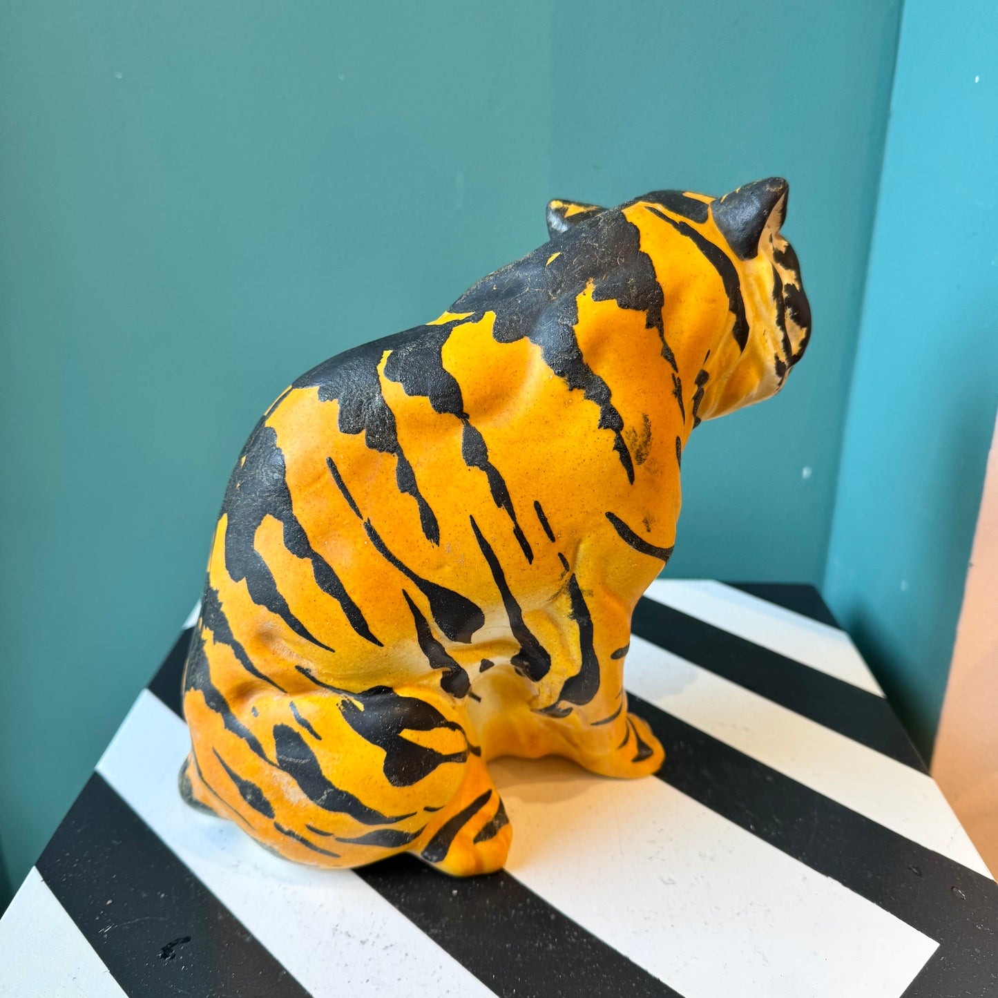 Vintage Small Porcelain Italian Tiger Statue